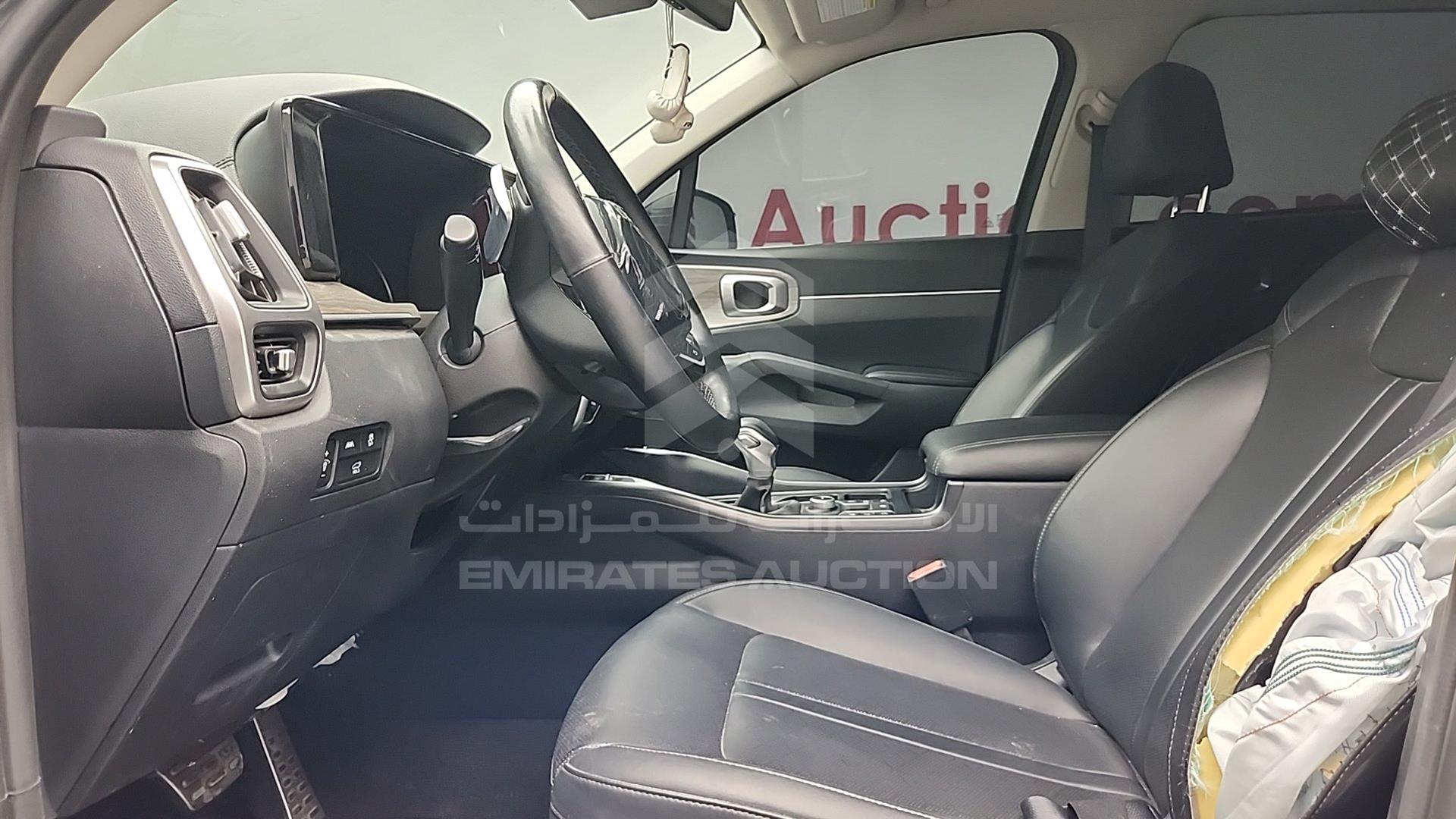 2021 KIA SORENTO VIN: 5XYRHDLF3MG023229