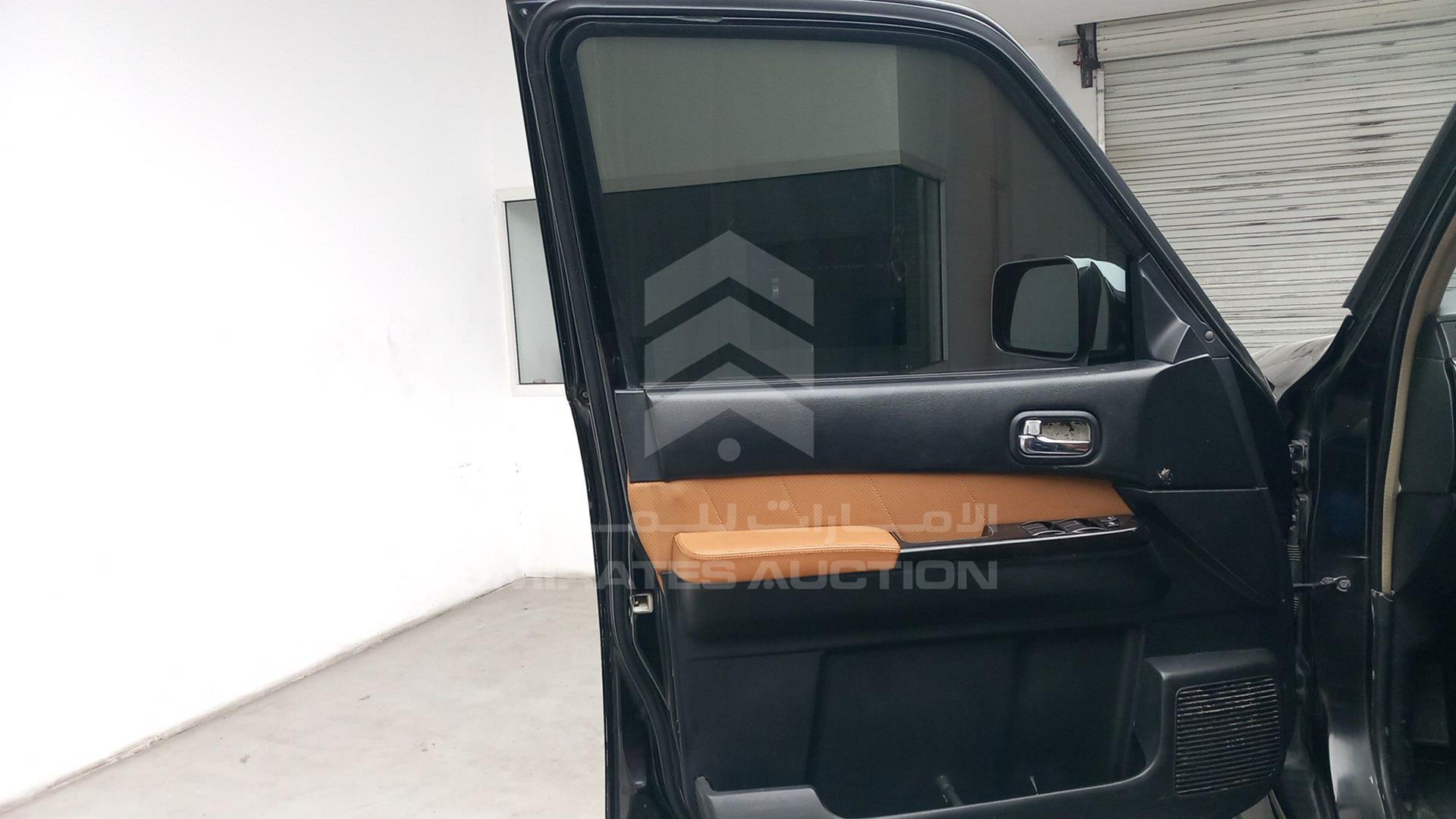 2019 NISSAN PATROL SUPER S VIN: JN8FY1NY0KX032162