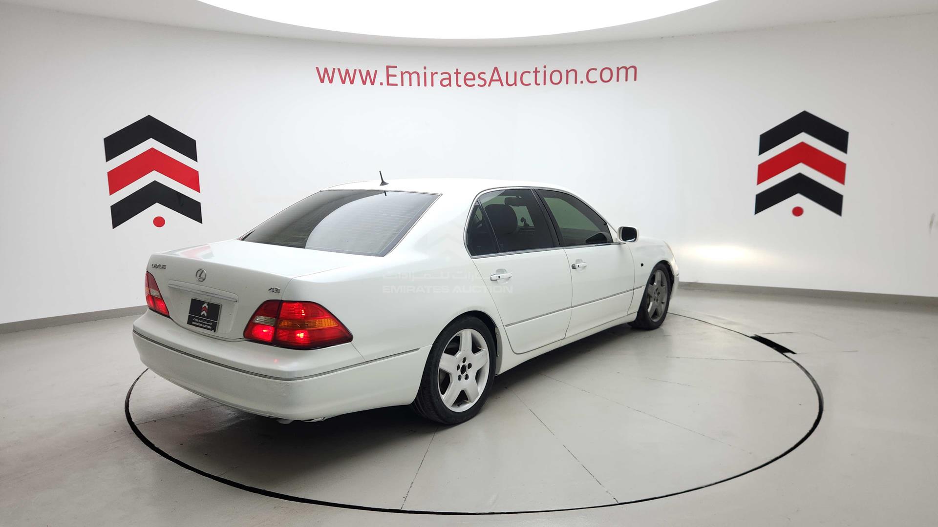 2002 LEXUS LS 430 VIN: JTHBN30F720057314