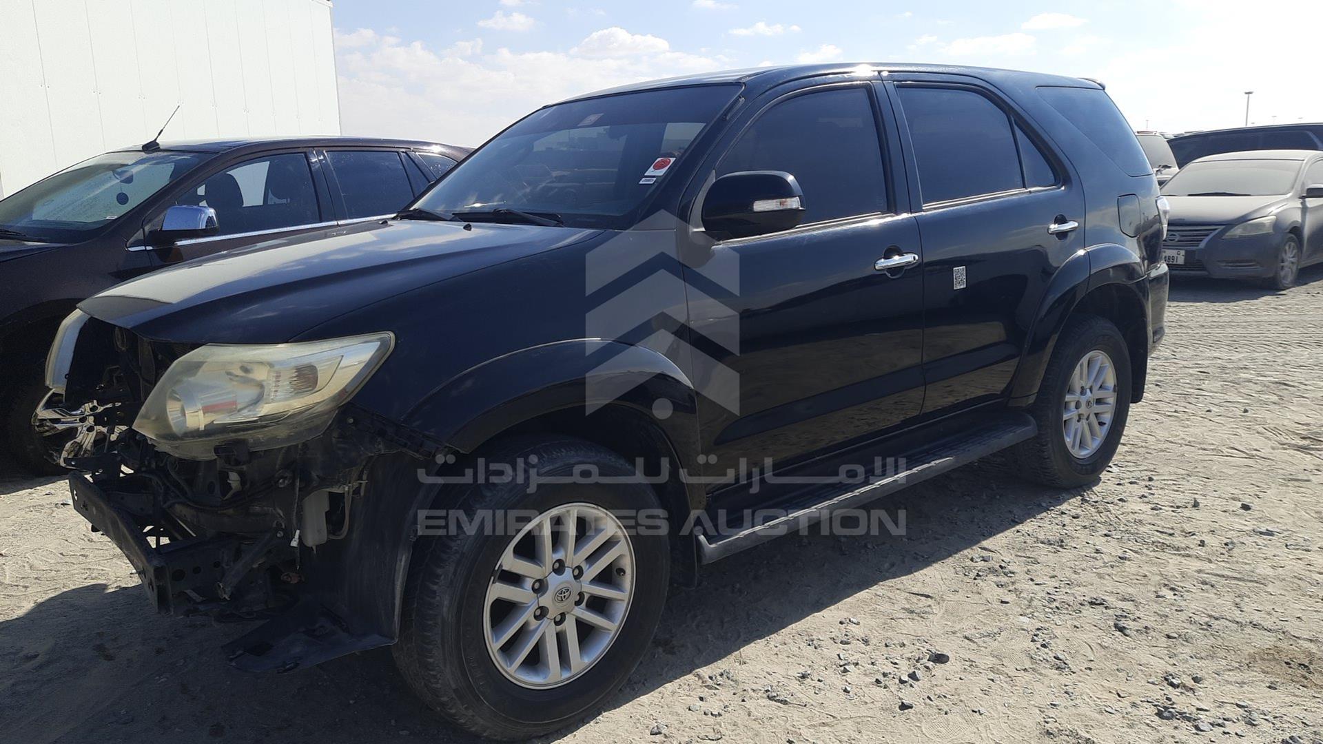 2015 TOYOTA FORTUNER VIN: MHFYX59G8F8072364