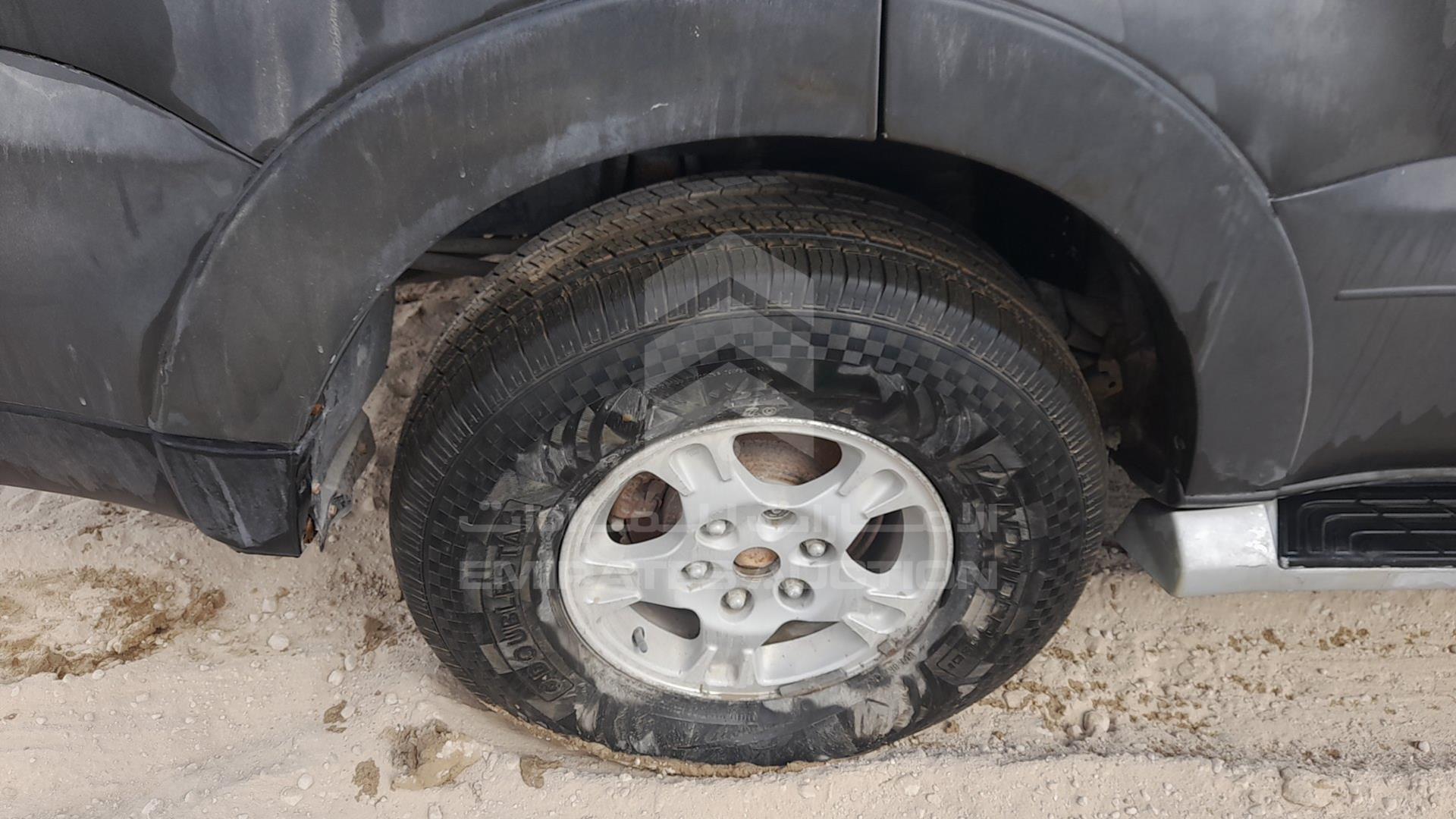 2007 MITSUBISHI PAJERO VIN: JMYLRV93W7J716768