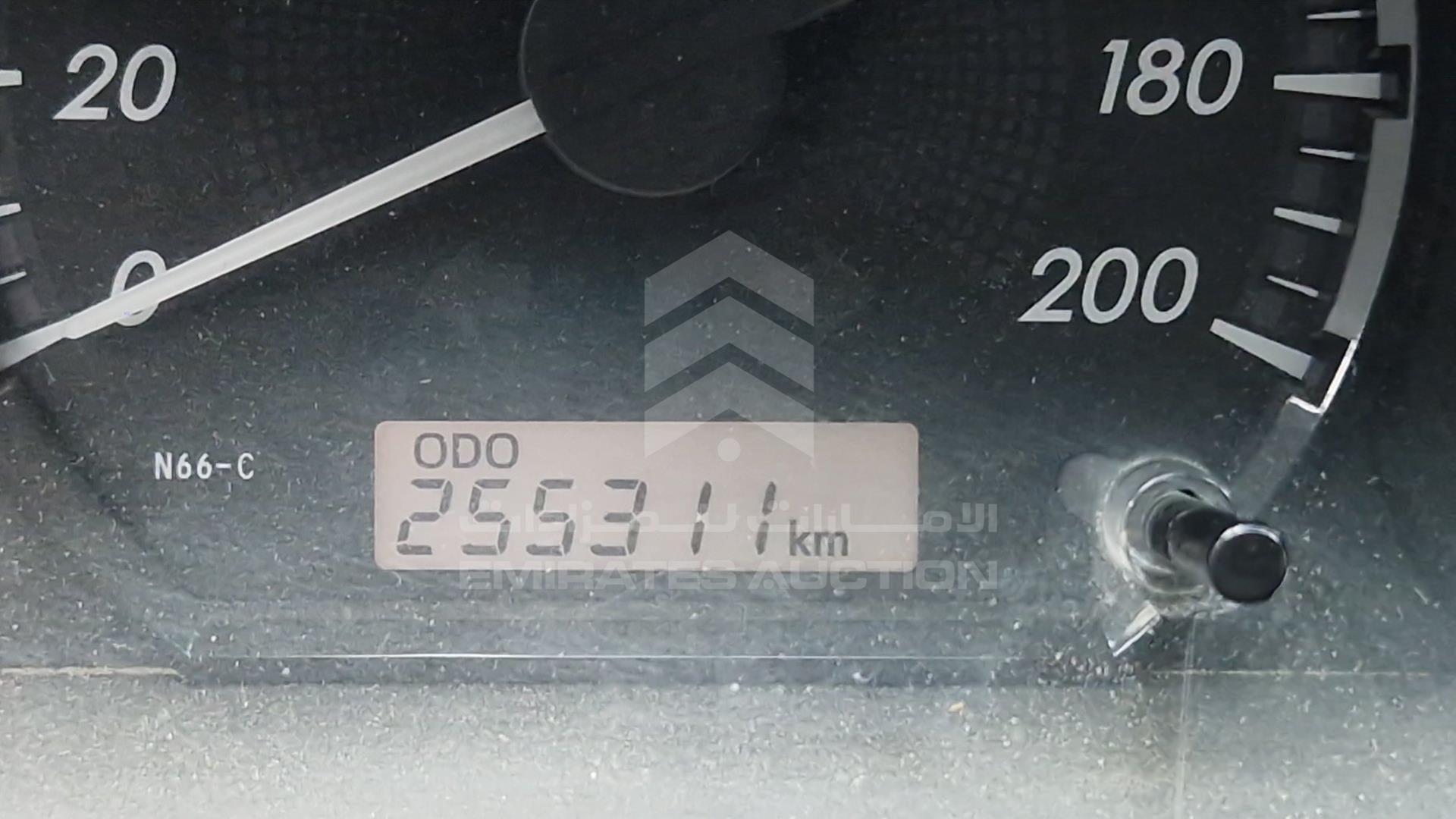 2015 TOYOTA HILUX VIN: MR0EX12G5F2354399