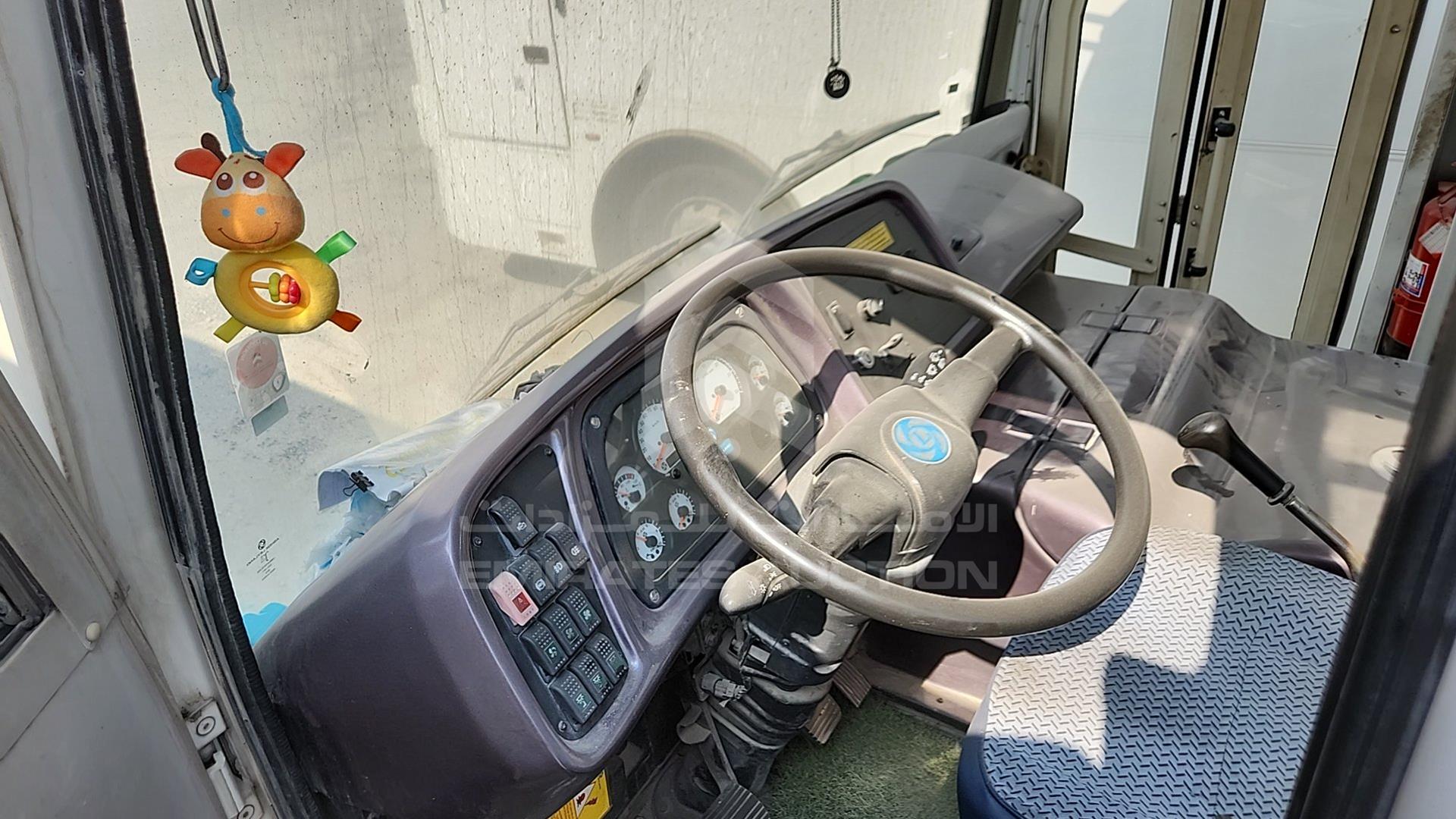 2019 ASHOK LEYLAND FALCON VIN: MB1PBEHD0KU0B1433