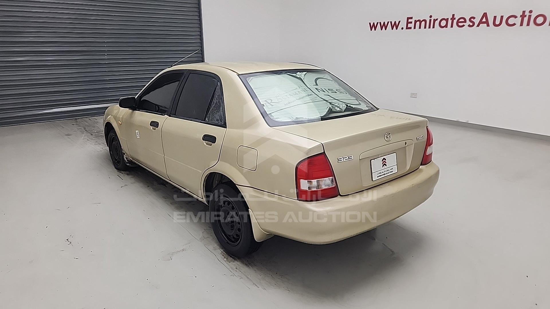 2002 MAZDA 323 VIN: JM7BJ12M821209520