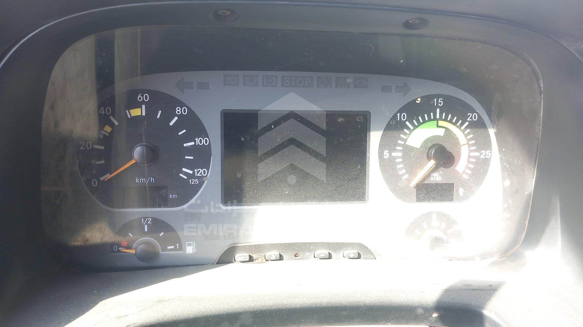 2008 MERCEDES ACTROS VIN: WDAKHCAAX8L309255