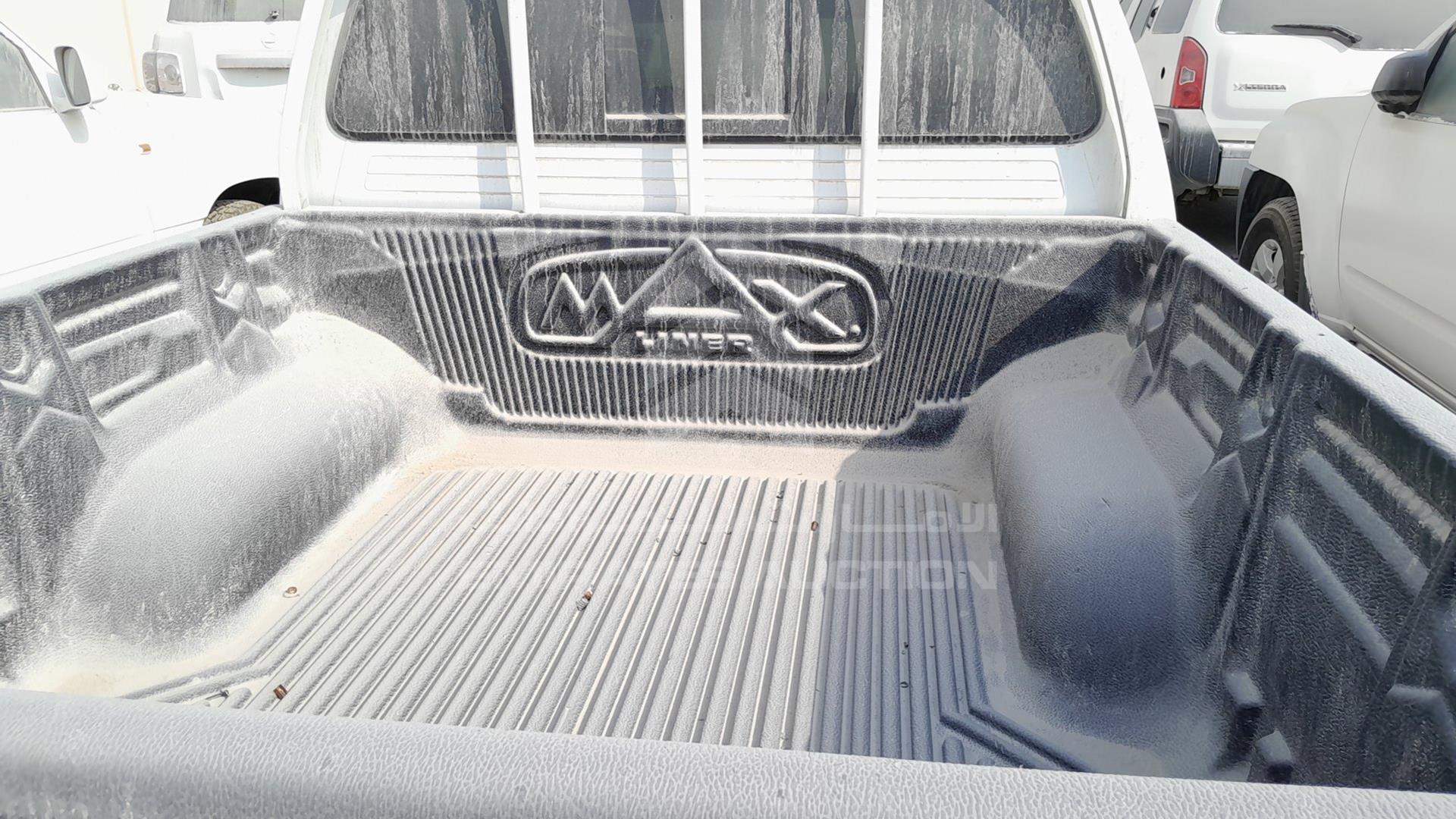 2014 TOYOTA HILUX VIN: MR0EX12G4E2347149