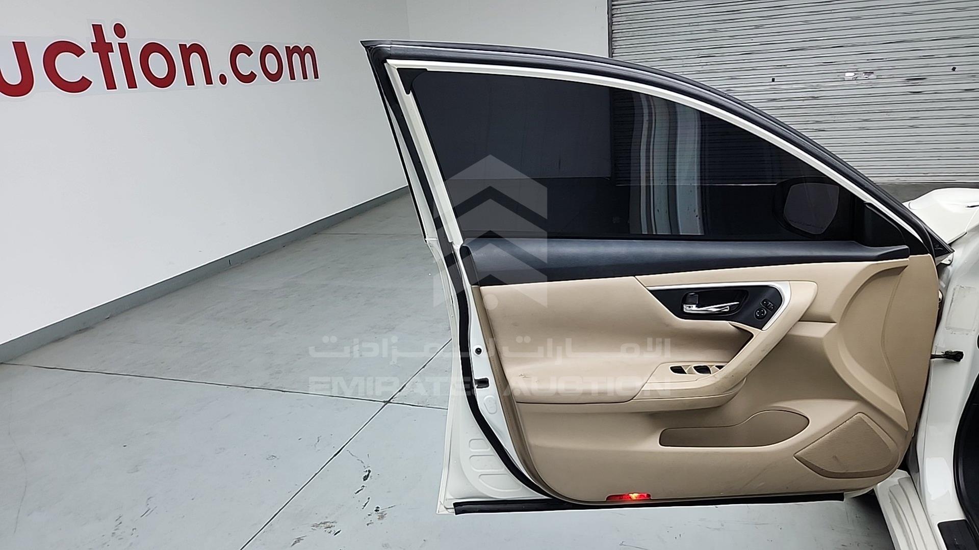 2018 NISSAN ALTIMA VIN: 1N4AL3A92JC293206