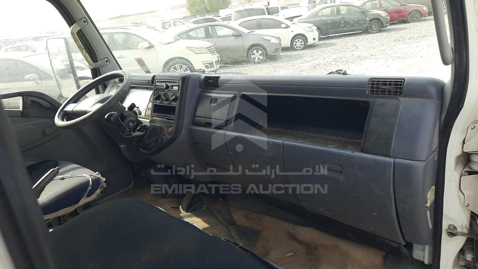 2009 MITSUBISHI CANTER VIN: JL7BCE1J59K008751