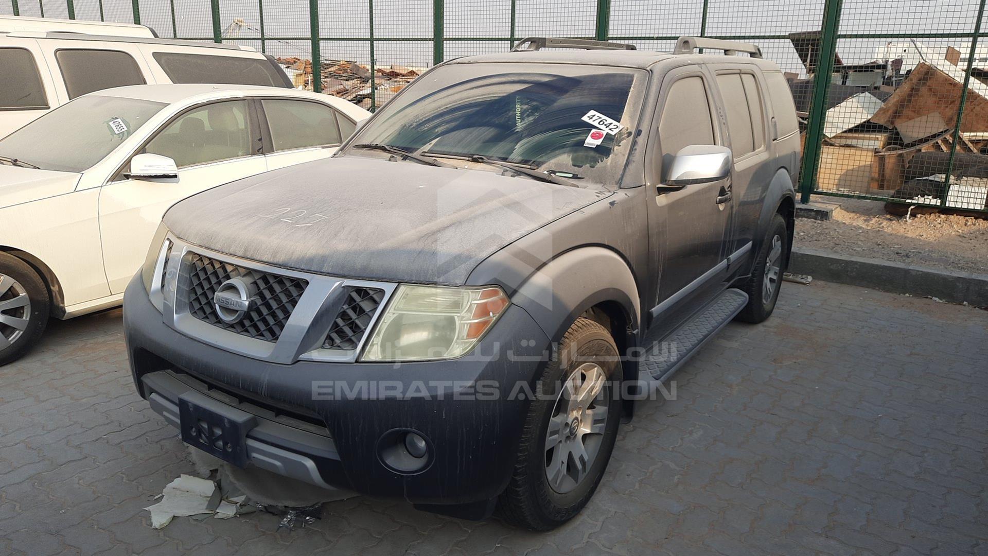 2010 NISSAN PATHFINDER VIN: 5N1AR1NB8AC613182