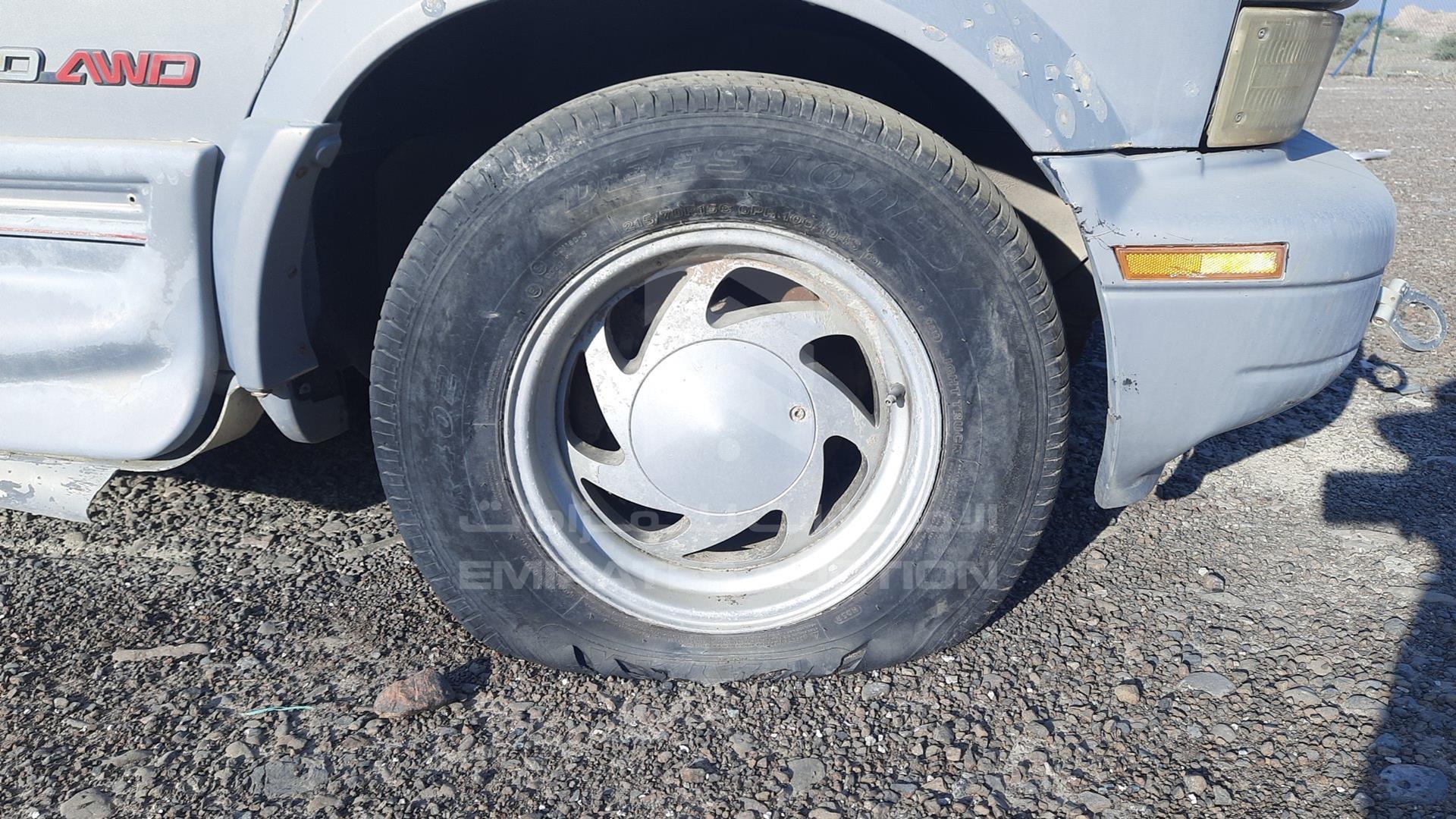 1997 CHEVROLET ASTRO VIN: 1GCDL19W3VB133658