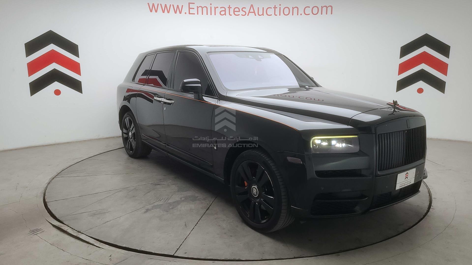 2019 ROLLS-ROYCE CULLINAN VIN: SCA689X06KU109627