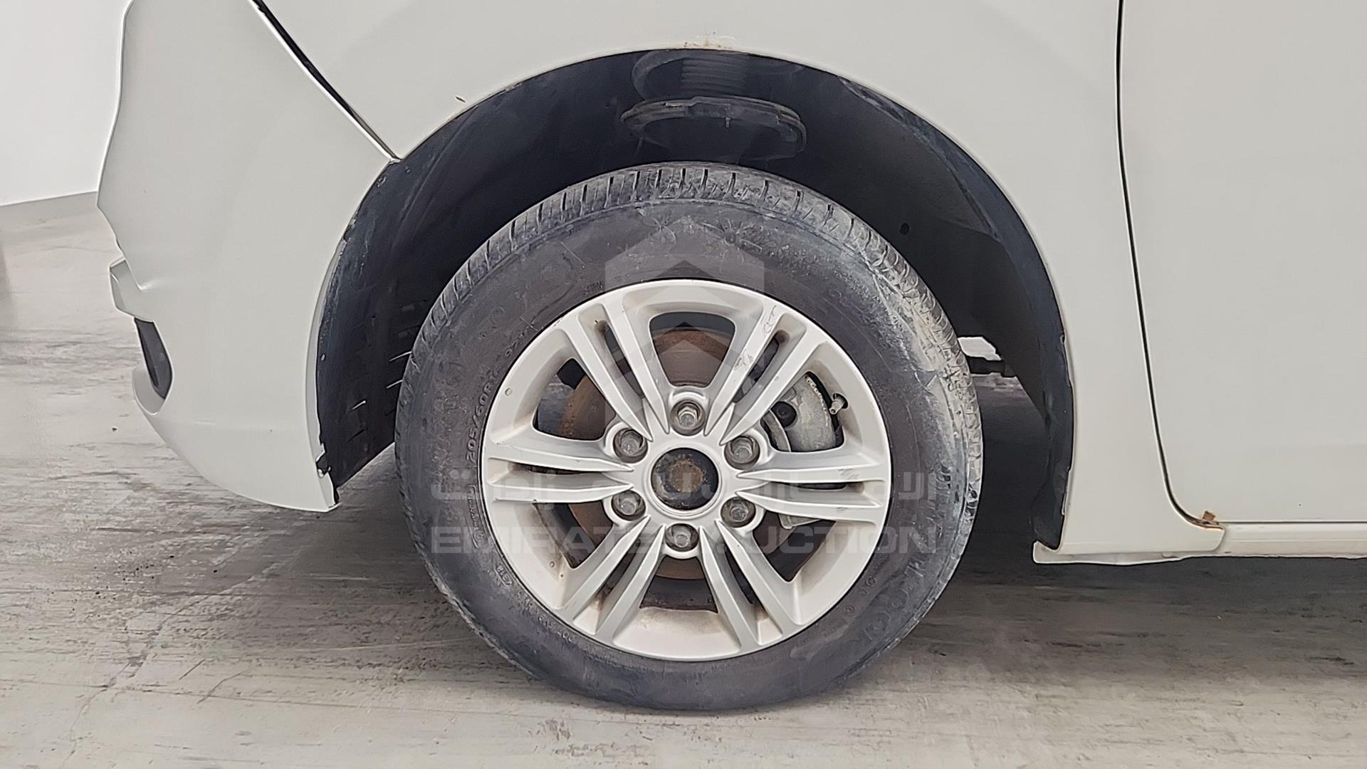 2018 MAXUS G10 VIN: LSKG4AC12JA041121