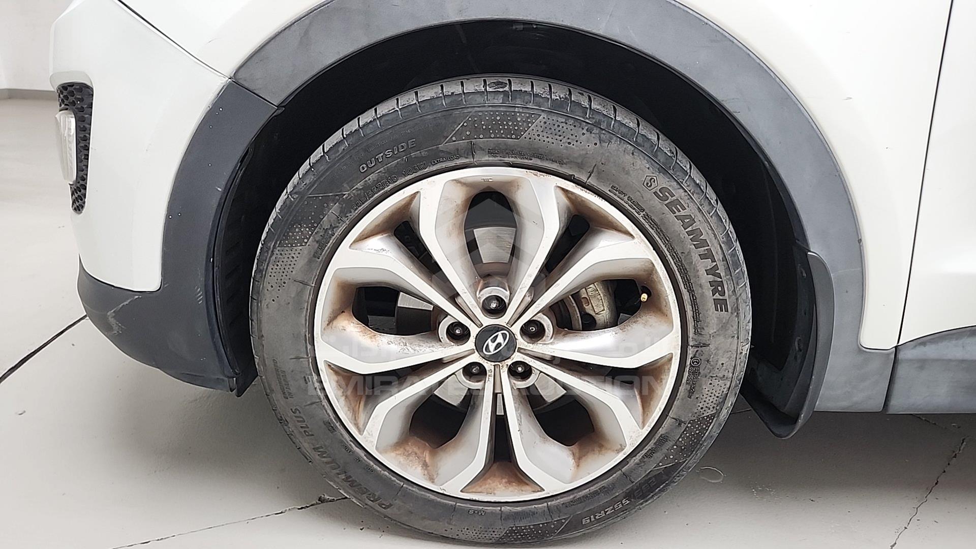2016 HYUNDAI SANTA FE VIN: KMHSU81E7GU467114