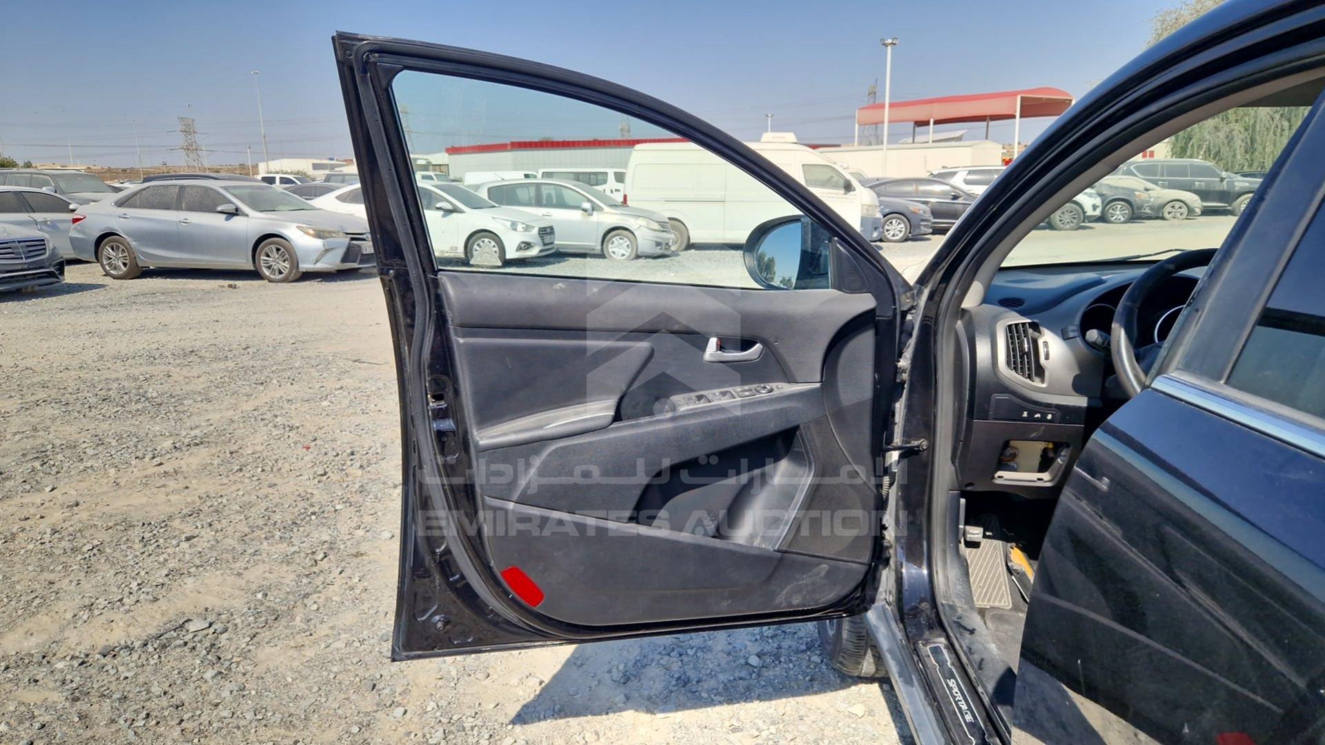 2015 KIA SPORTAGE VIN: KNAPC8121F7634533