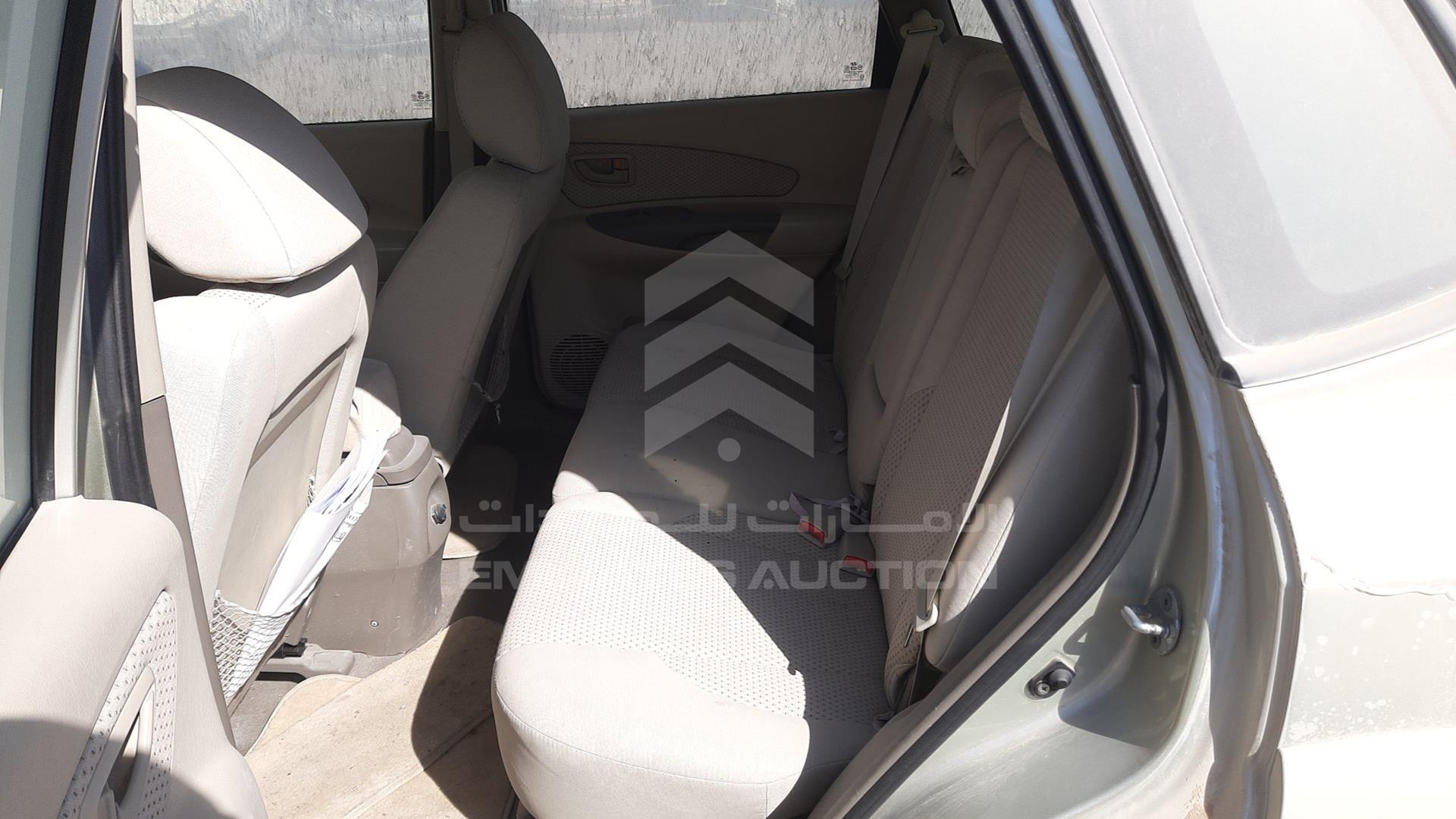 2009 HYUNDAI TUCSON VIN: KMHJM81B29U038399