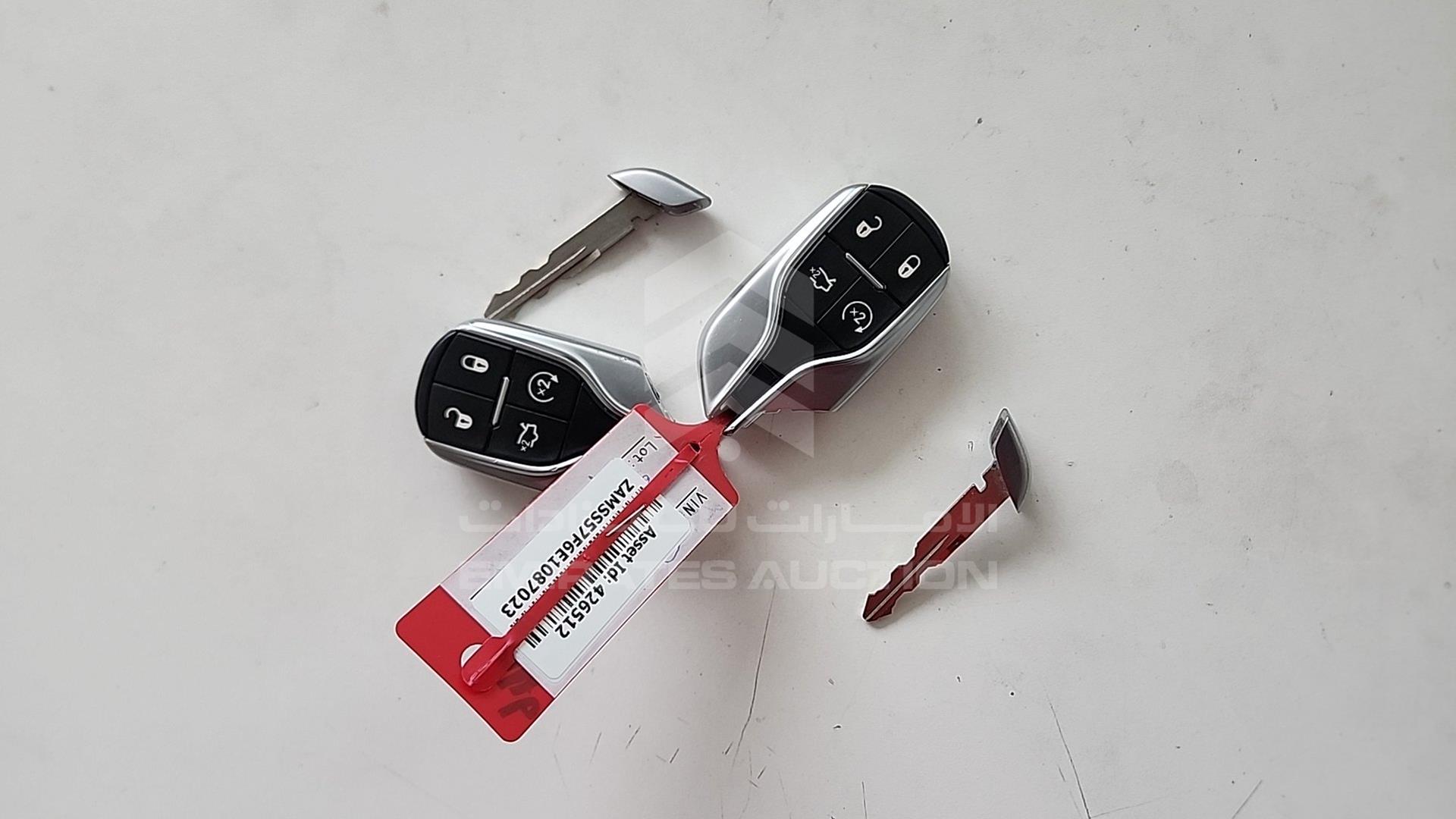 2014 MASERATI GHIBLI VIN: ZAMSS57F6E1087023