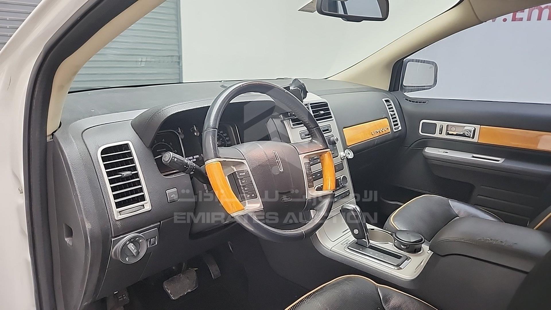 2009 LINCOLN MKX VIN: 2LMDU88C29BJ01345