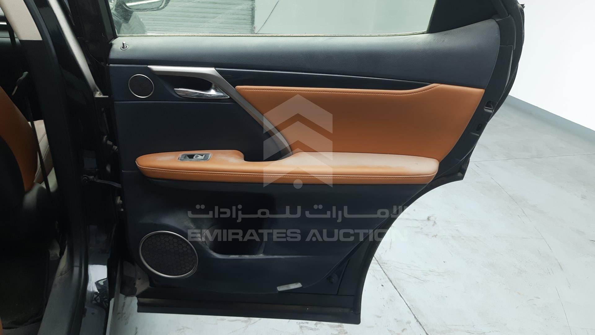 2020 LEXUS RX 350 VIN: JTJBZMCA3L2046583