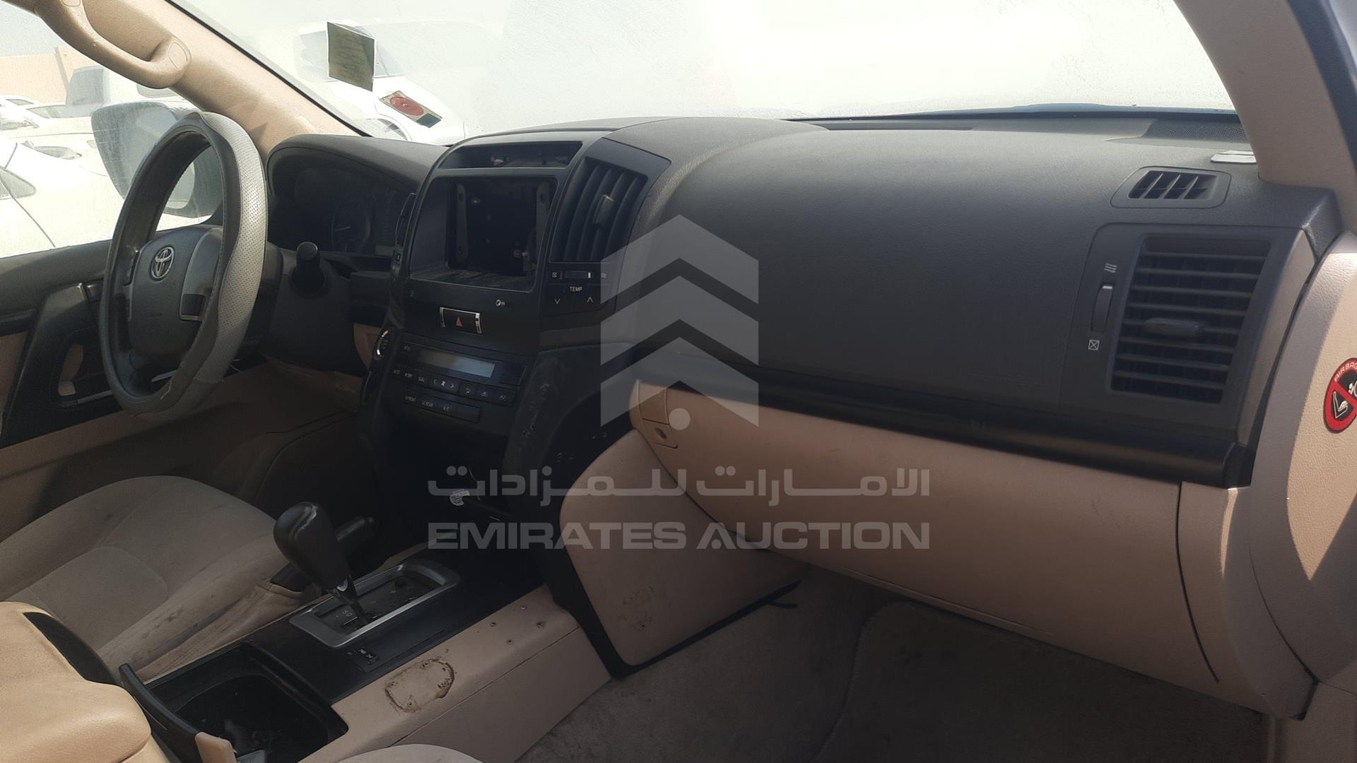 2013 TOYOTA LAND CRUISER VIN: JTMDU09J2D5066043