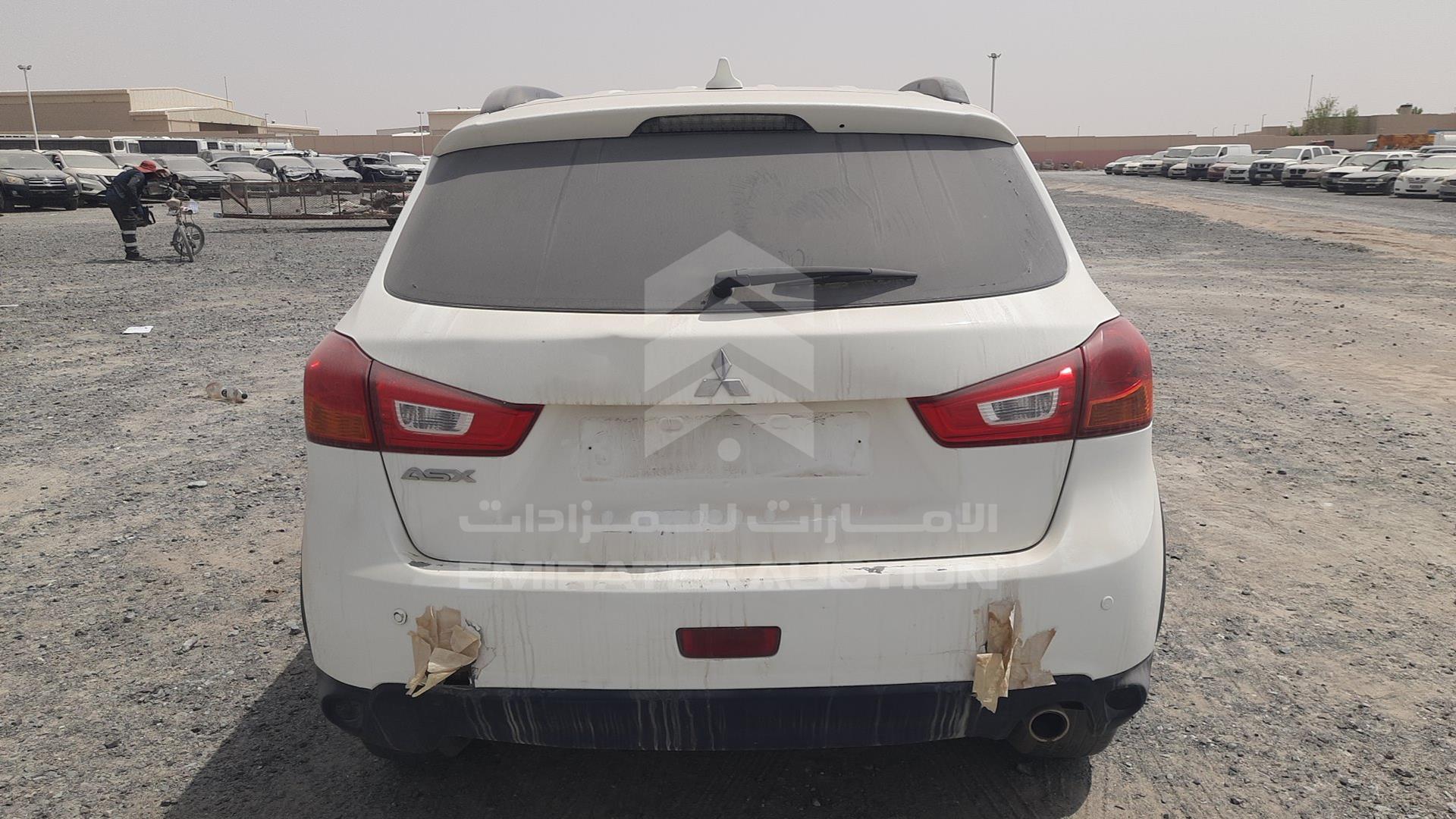 2017 MITSUBISHI ASX VIN: JE4LP21U5HZ703144