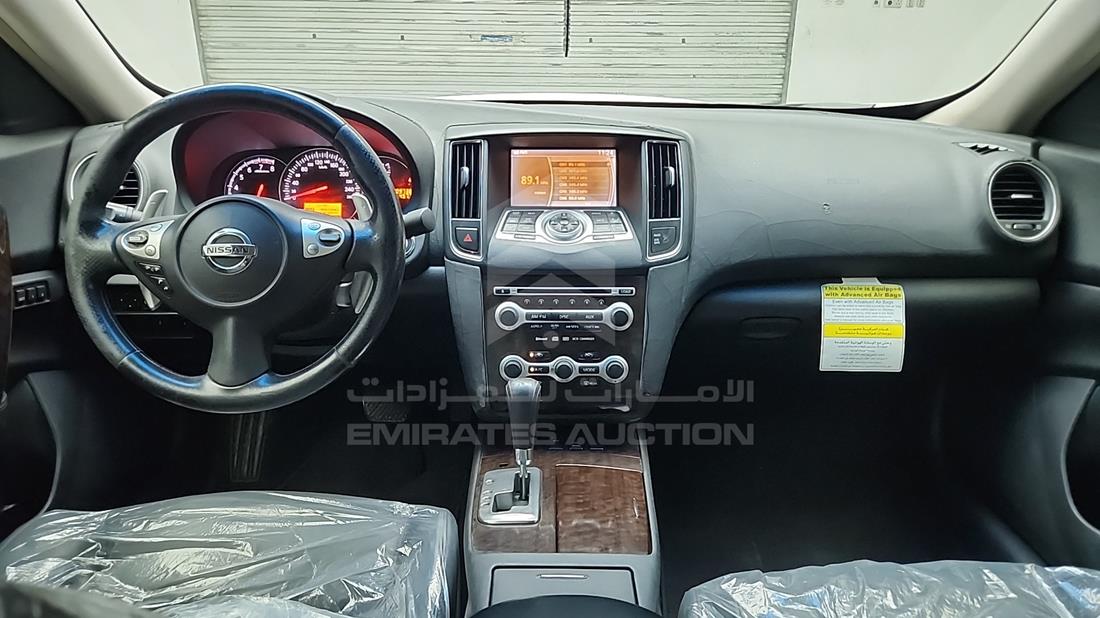 2010 Nissan Maxima — Full Dashboard View — Photo 15