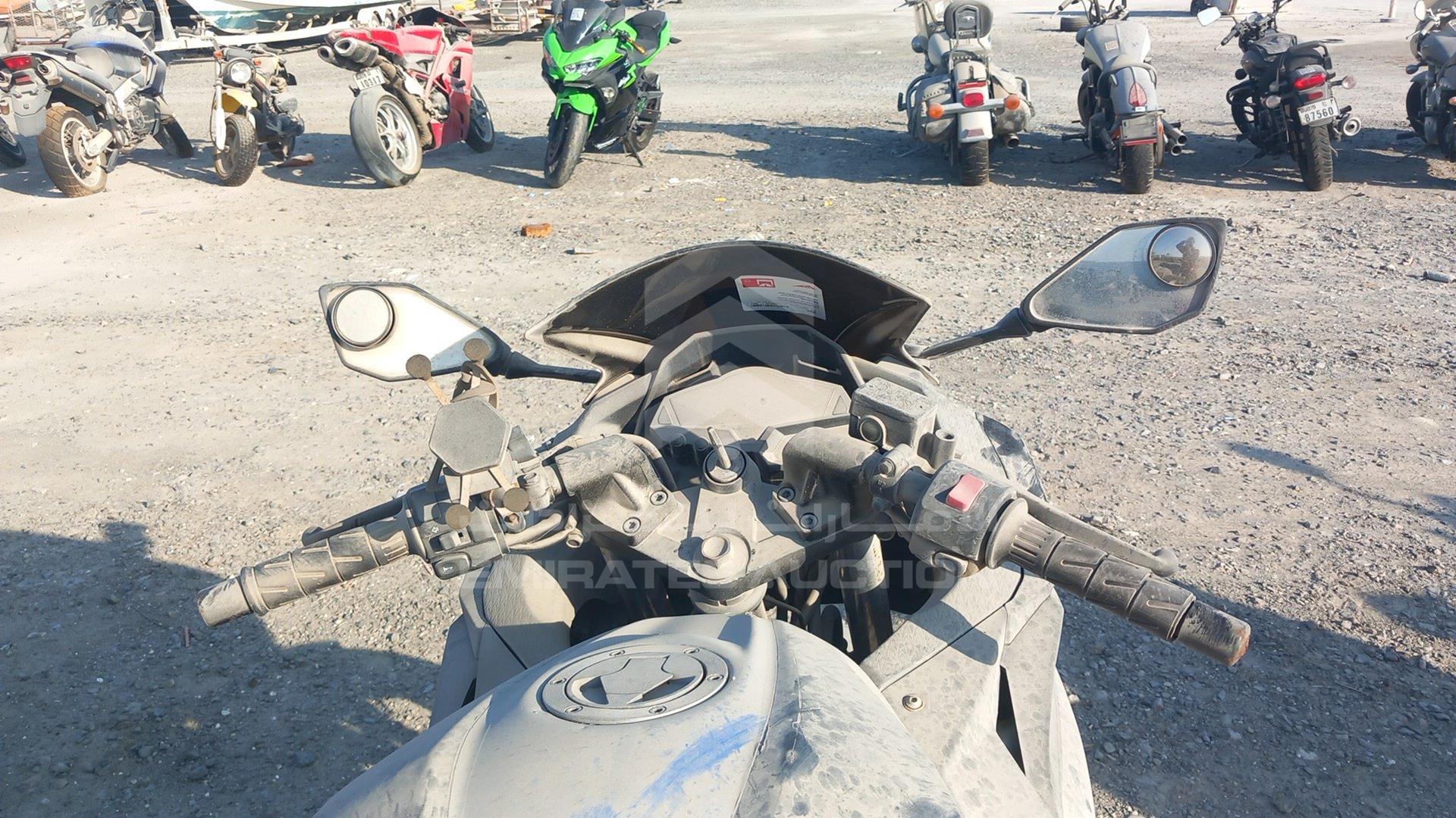 2019 KAWASAKI NINJA VIN: JKAEX8B11EA002809