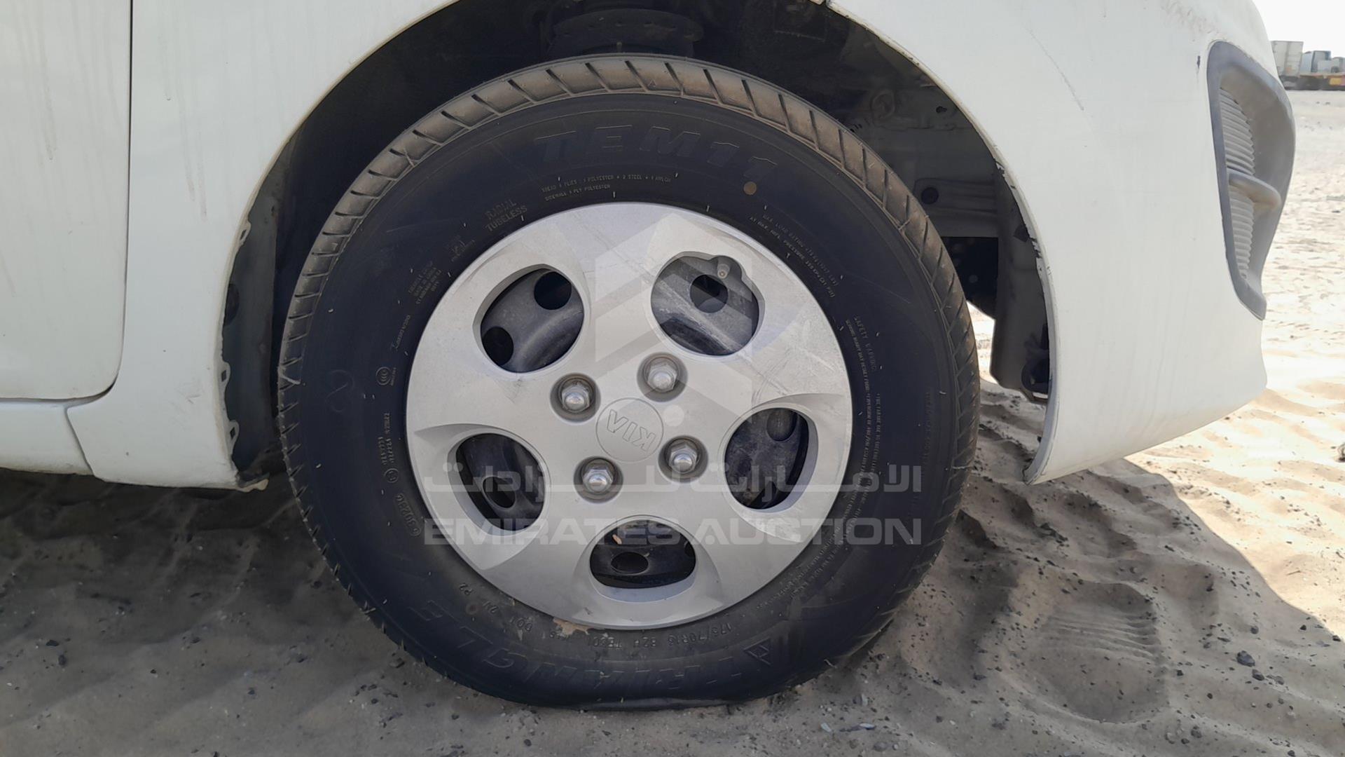 2015 KIA PICANTO VIN: KNABX5128FT975626