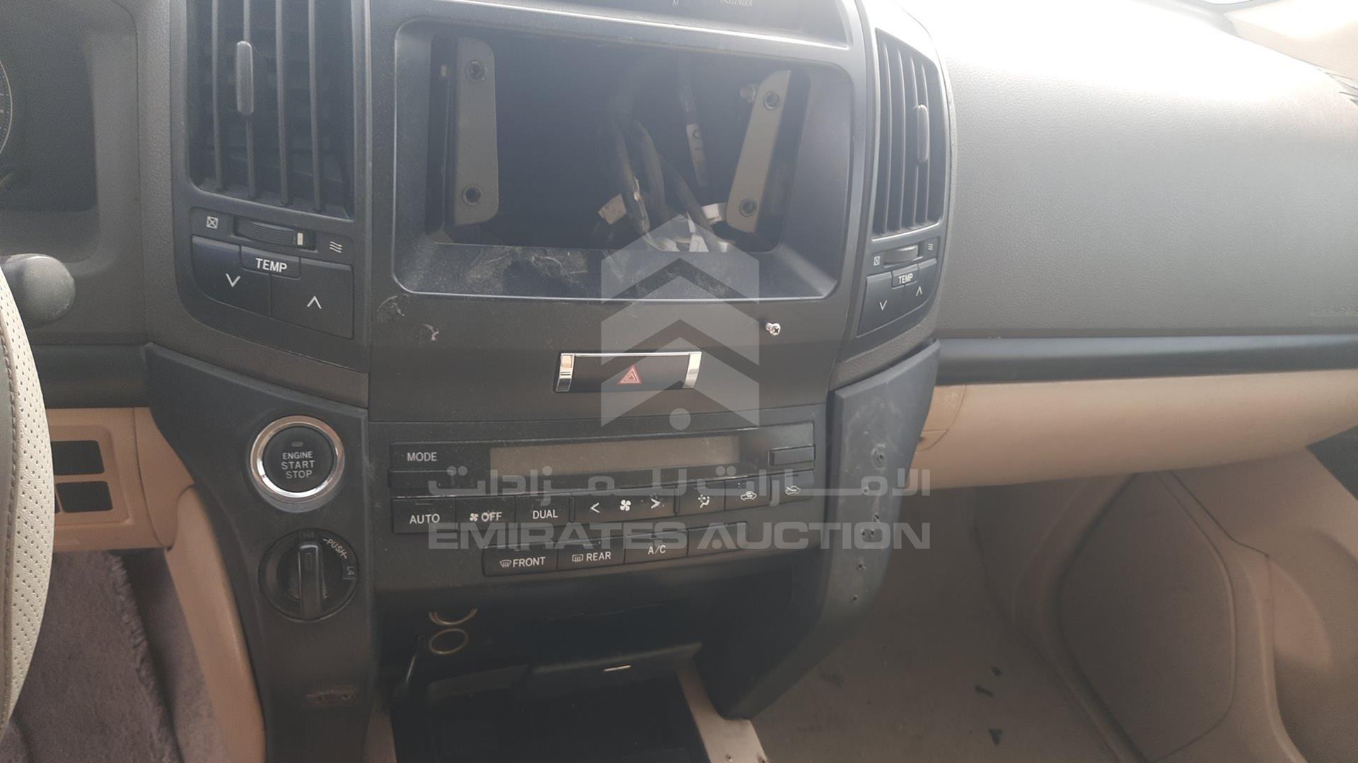 2013 TOYOTA LAND CRUISER VIN: JTMDU09J2D5066043