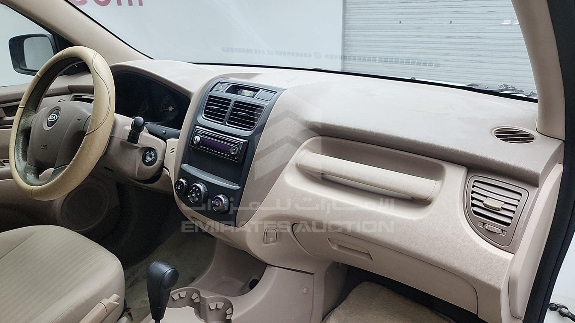 2009 KIA SPORTAGE VIN: KNAJE553997616206