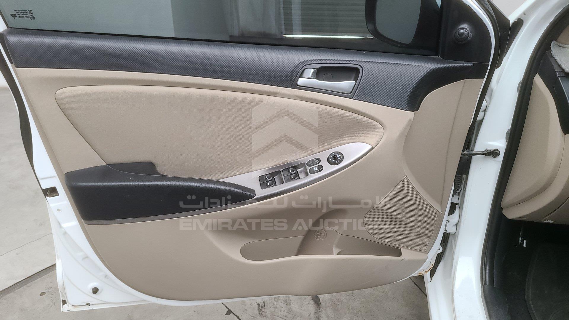 KMHCT41B9FU854395 - 2015 Hyundai Accent - #465312
