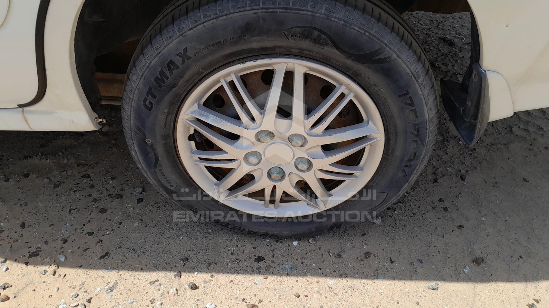 2001 NISSAN SUNNY VIN: JN1FN61C41W001676