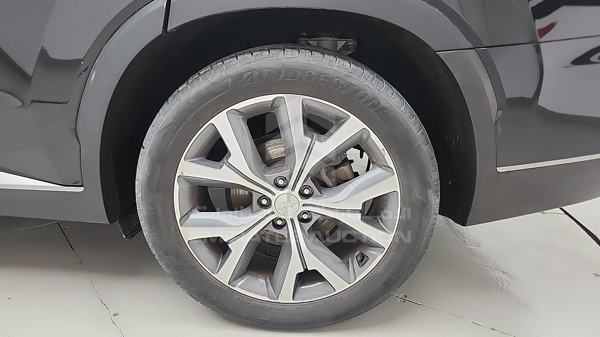2020 HYUNDAI PALISADE VIN: KM8R4DHE4LU146932