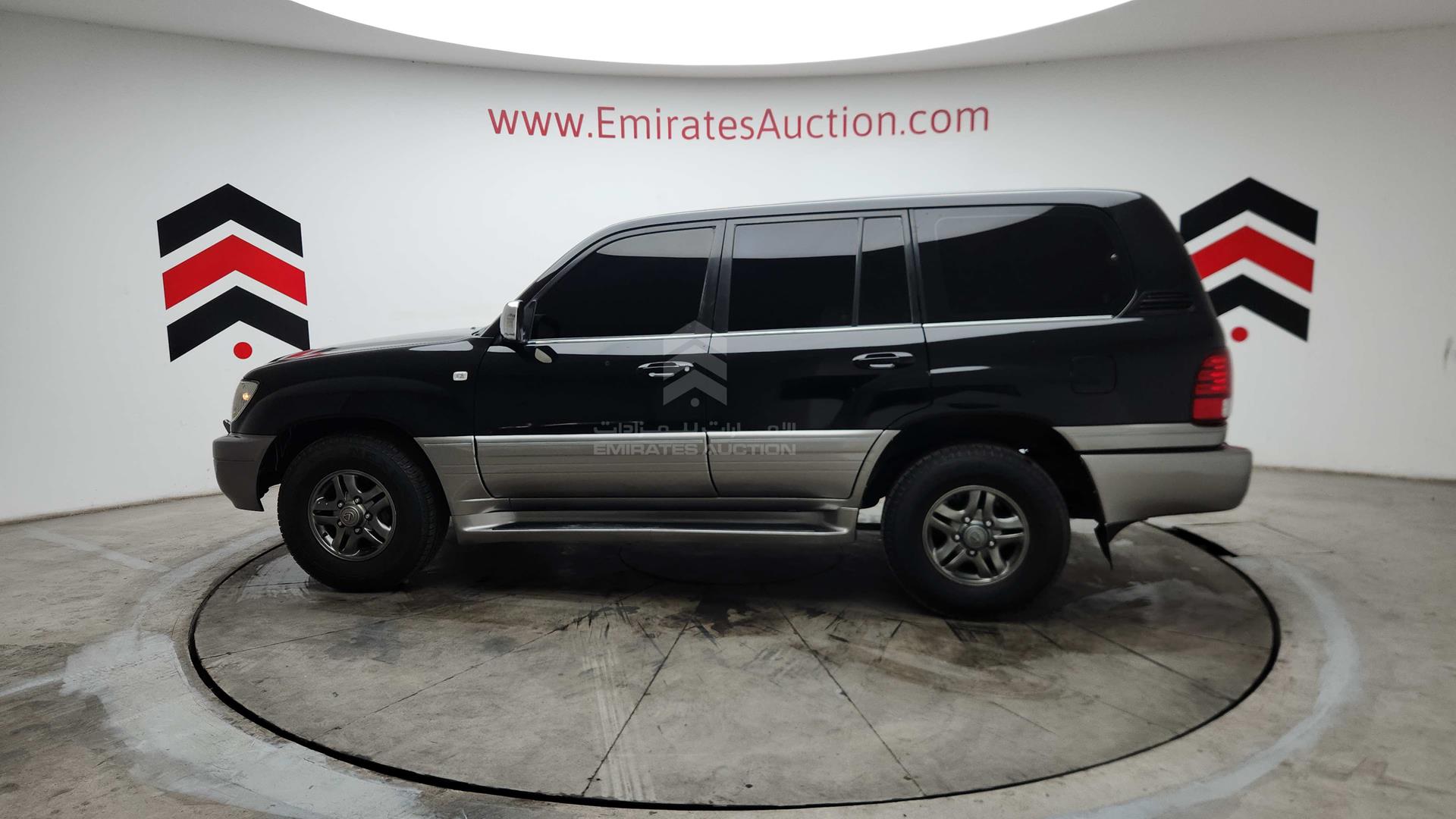 1999 LEXUS LX 470 VIN: UZJ1000087157