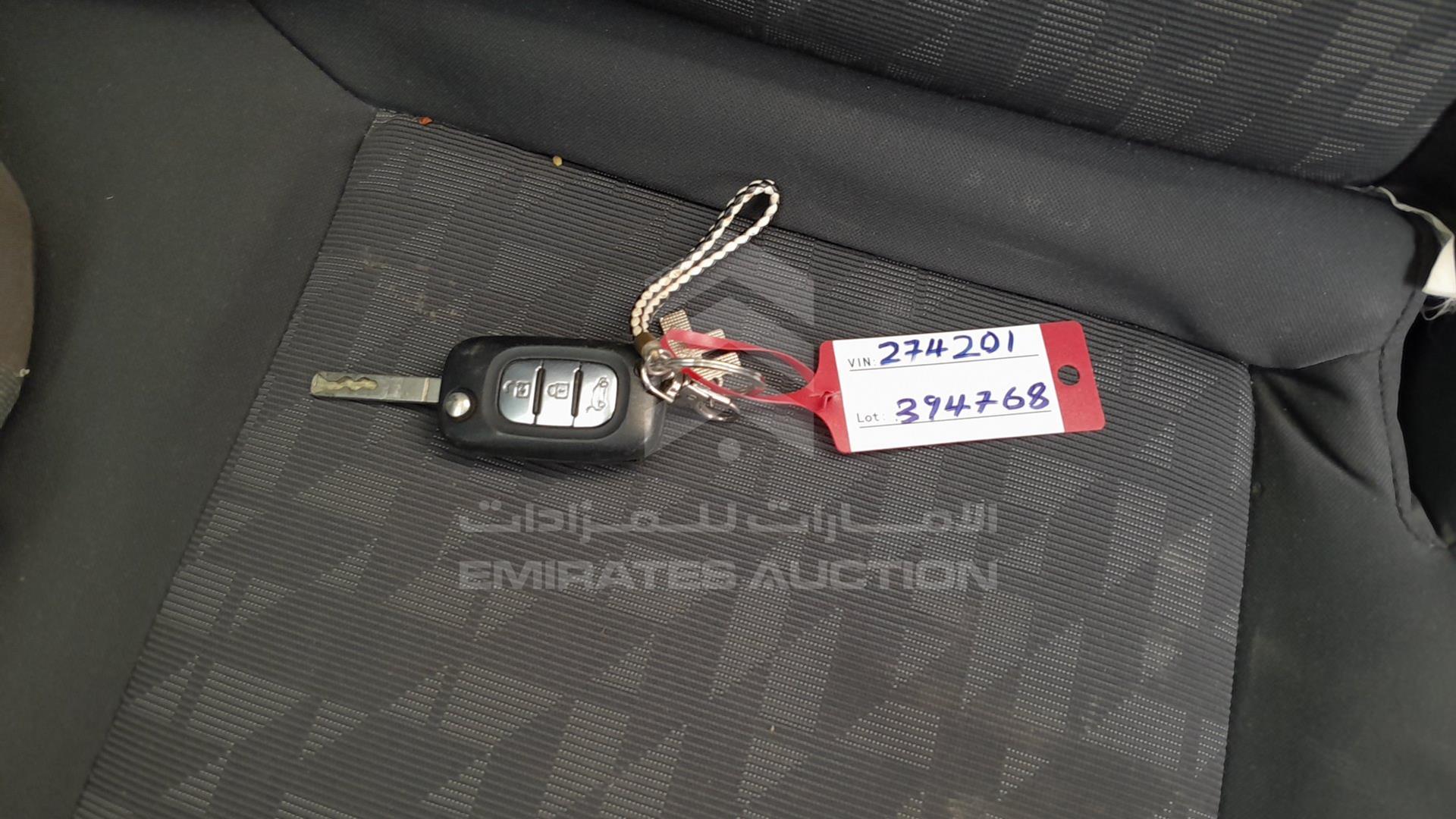 2014 RENAULT FLUENCE VIN: VF1LZLET2EC274201