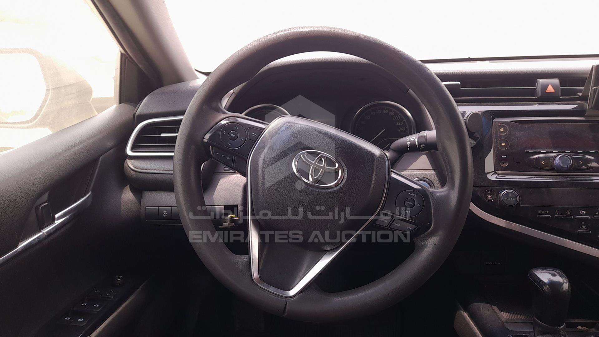 2018 TOYOTA CAMRY VIN: JTNB29HK6J3012310