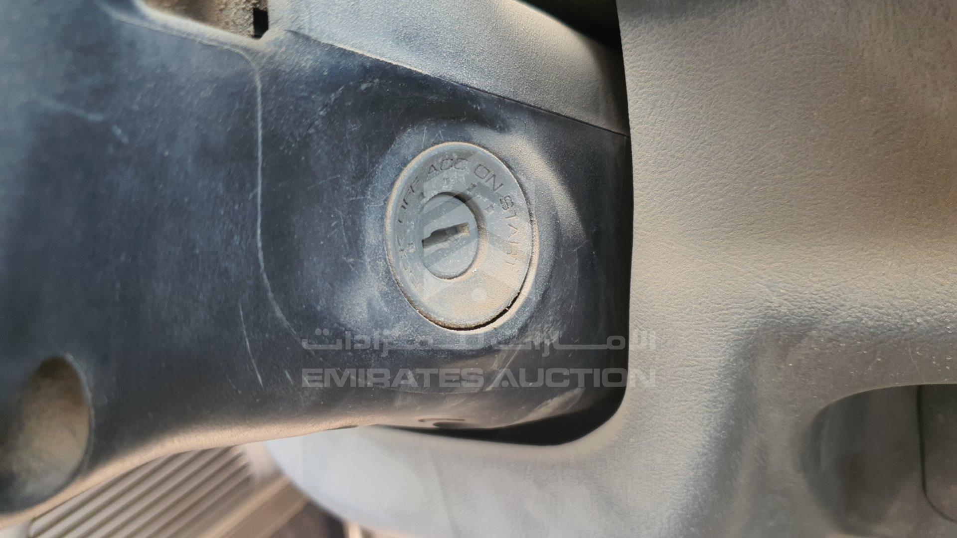 2002 ISUZU PICK UP VIN: JAADR33F327F06919