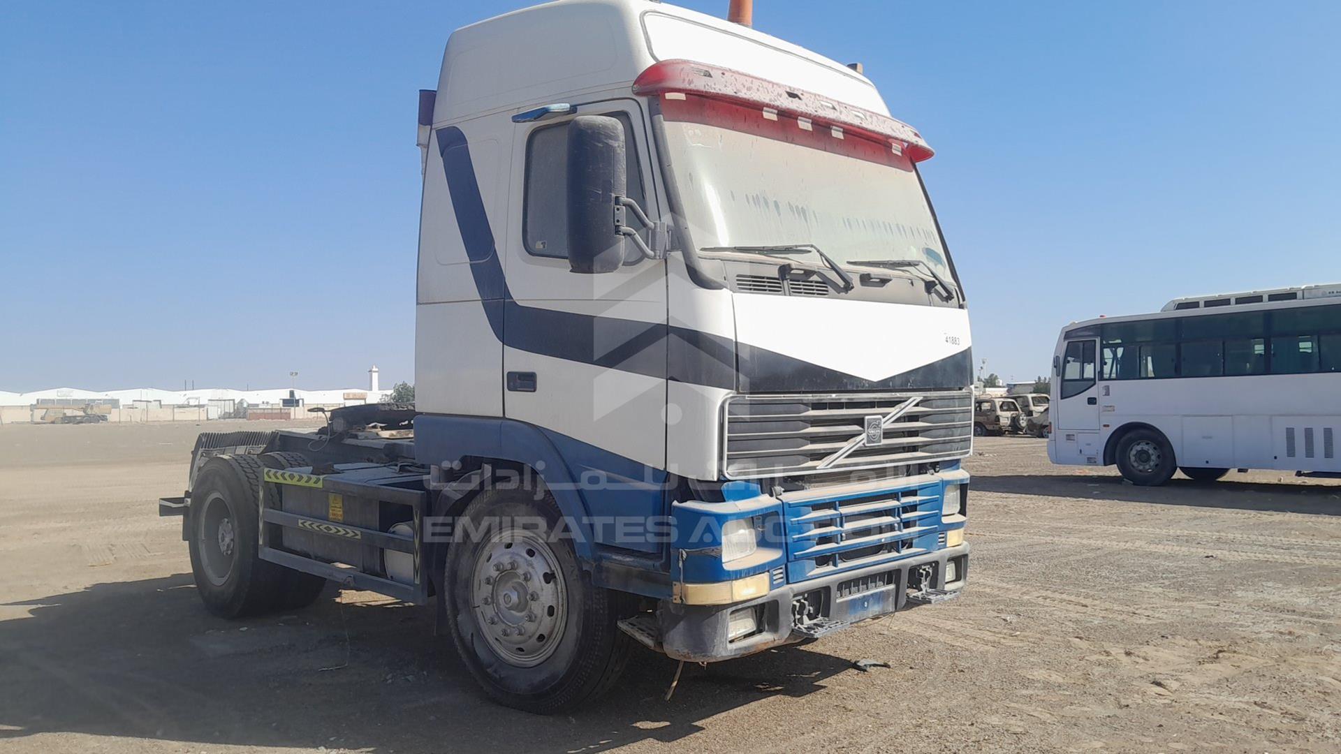 1999 VOLVO FH12 VIN: YV2A4B2A5XB211600