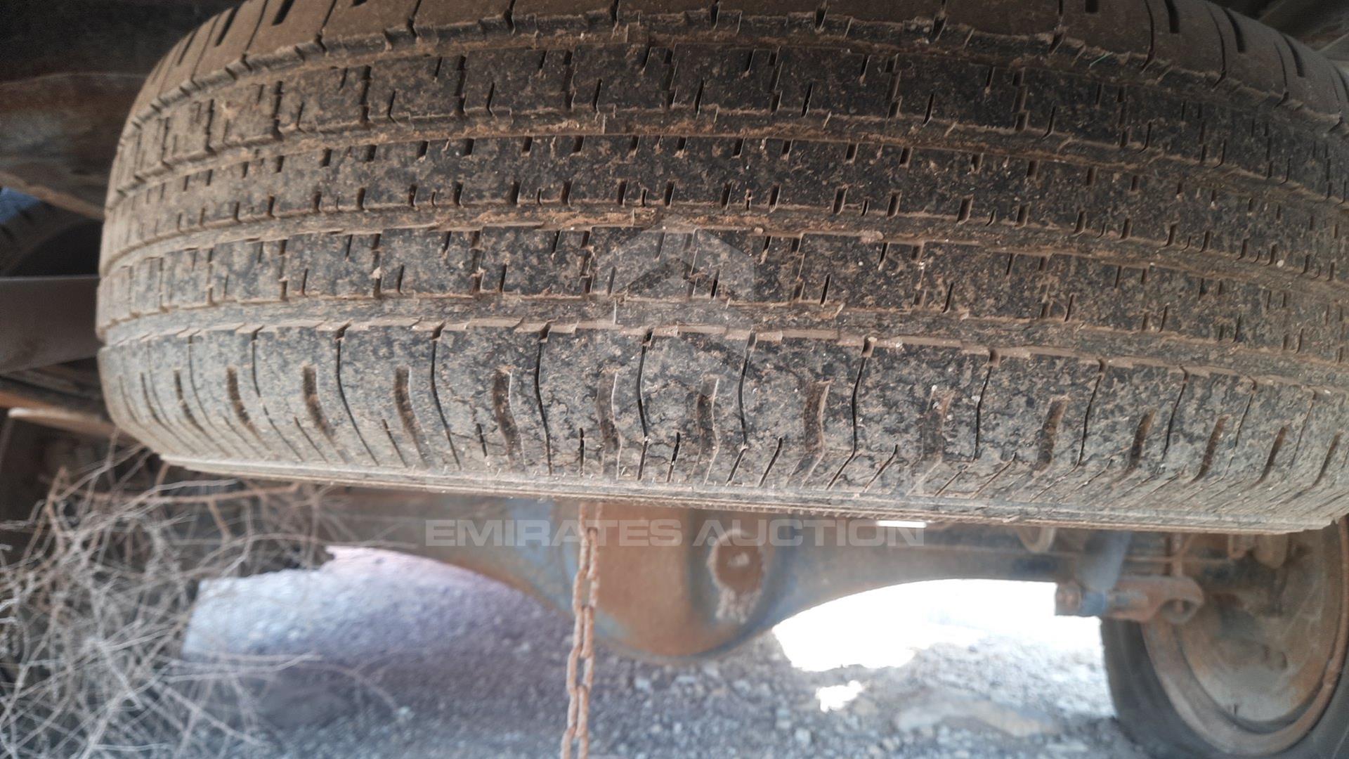 0 NISSAN PICKUP VIN: JN1CBUD21Z0450403