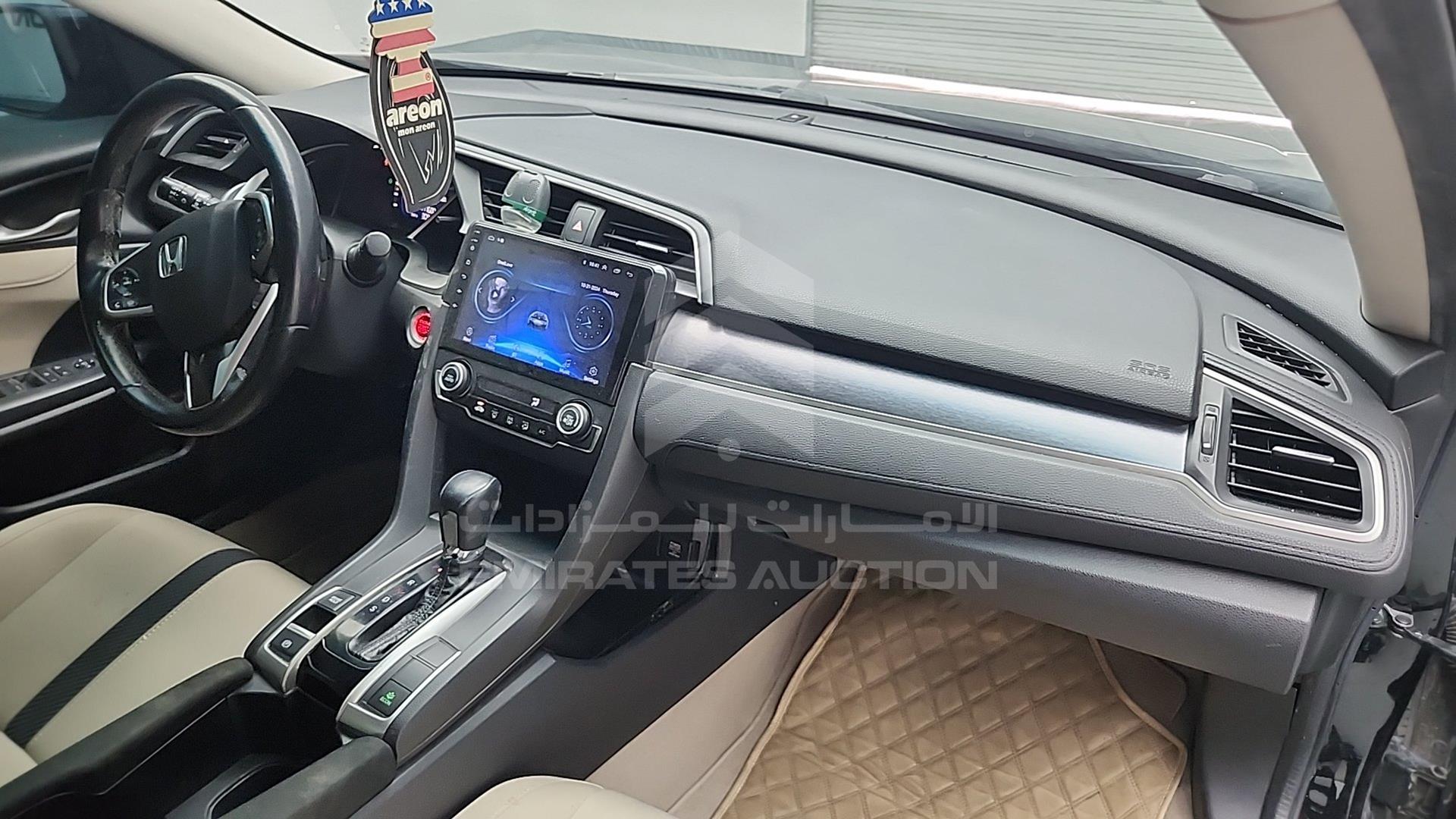 2018 HONDA CIVIC VIN: NLAFC567XJW003995