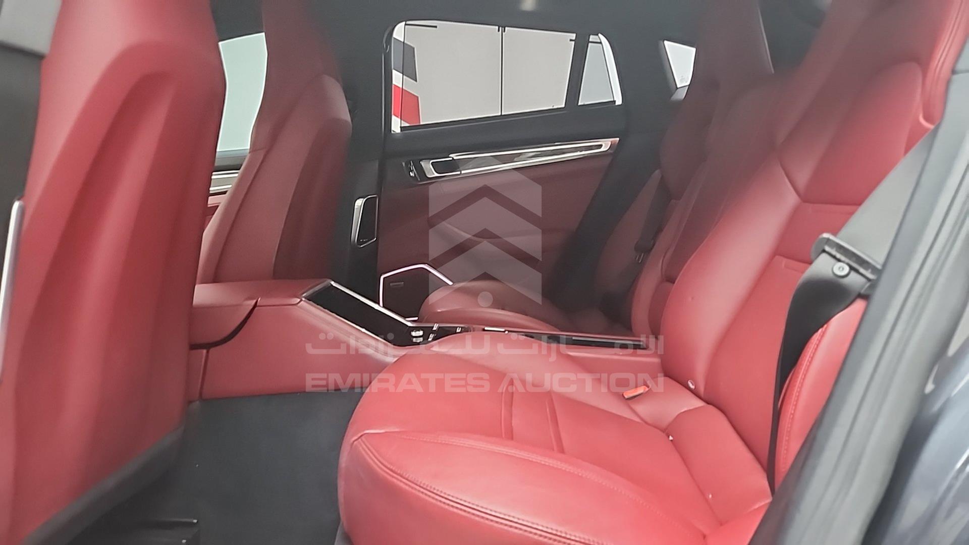 2019 PORSCHE PANAMERA VIN: WP0AA2A79KL101824