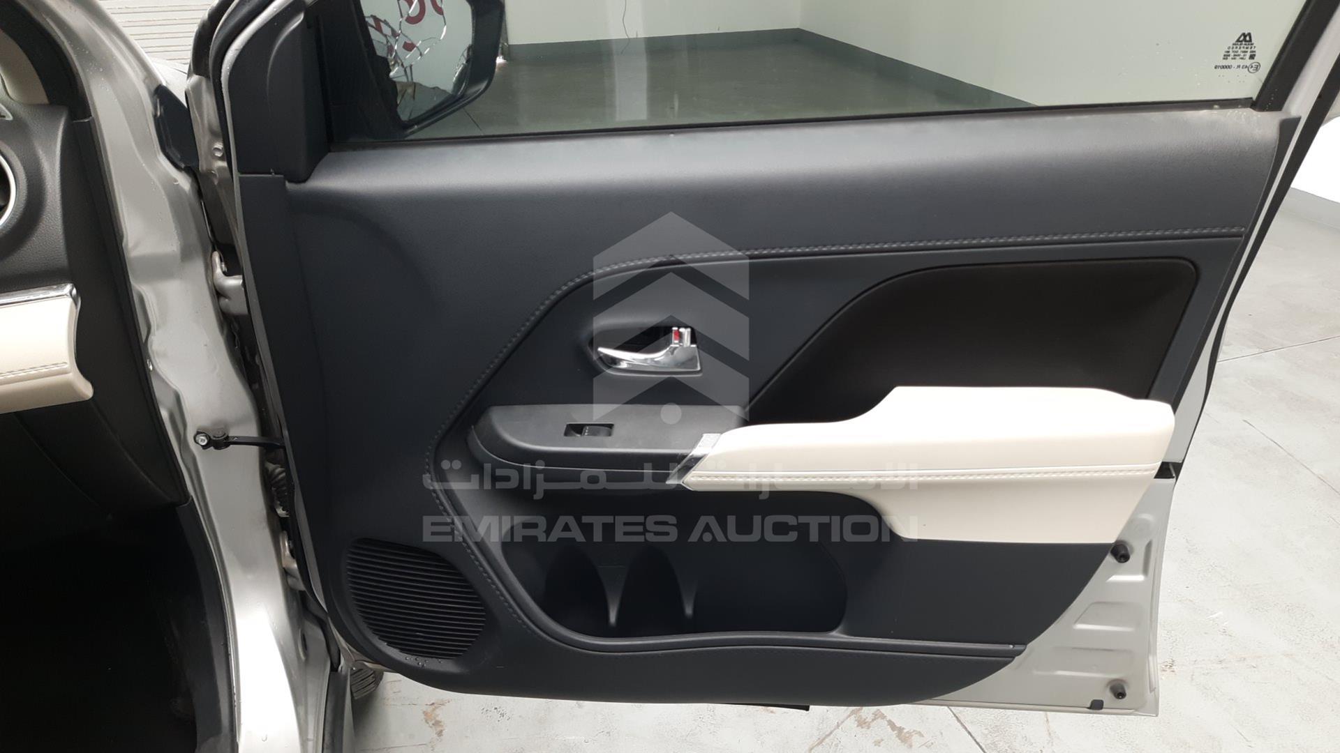 2019 TOYOTA RUSH VIN: MHKEF8BF0KK003403