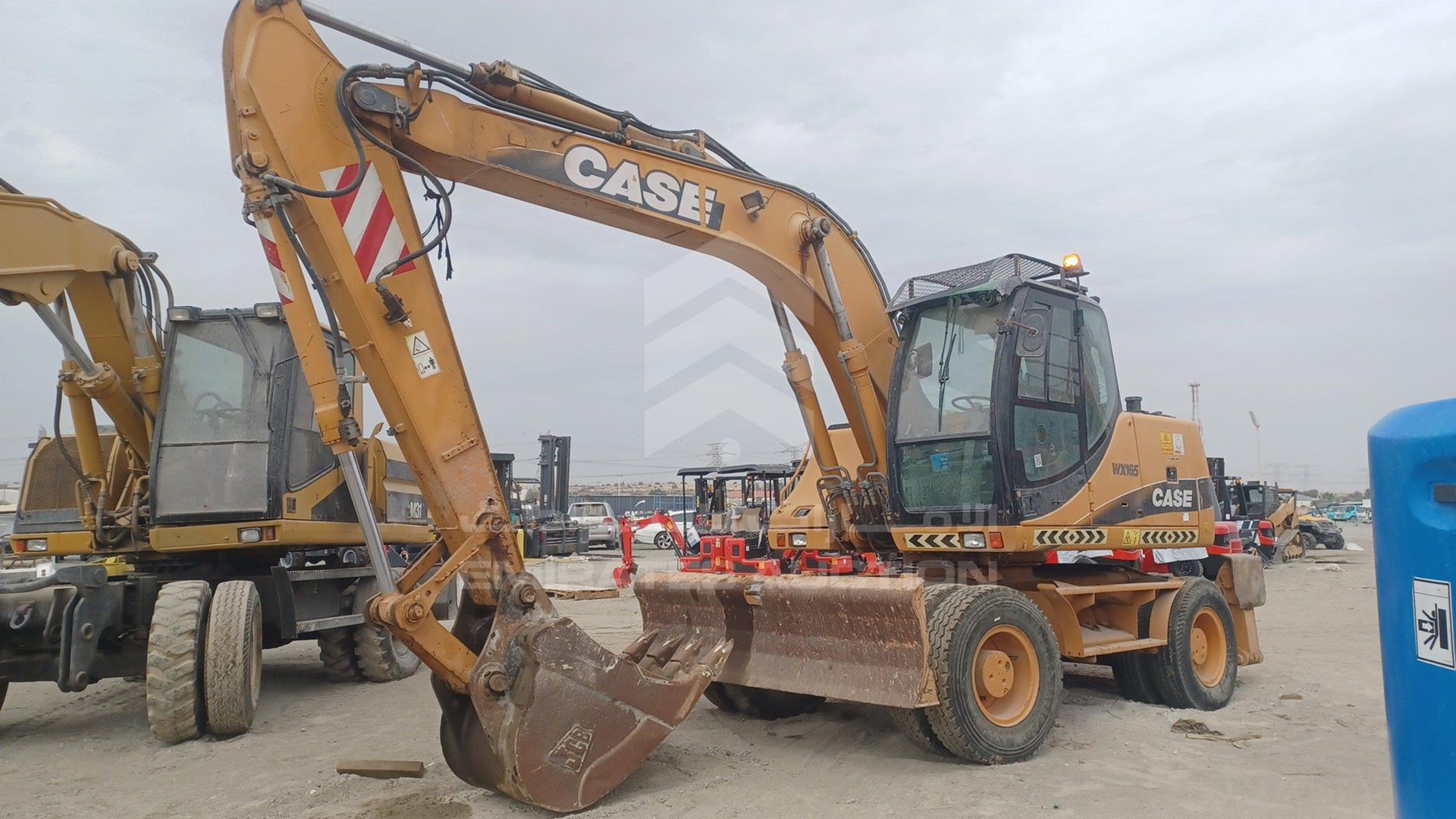 2005 CASE --- VIN: 516583