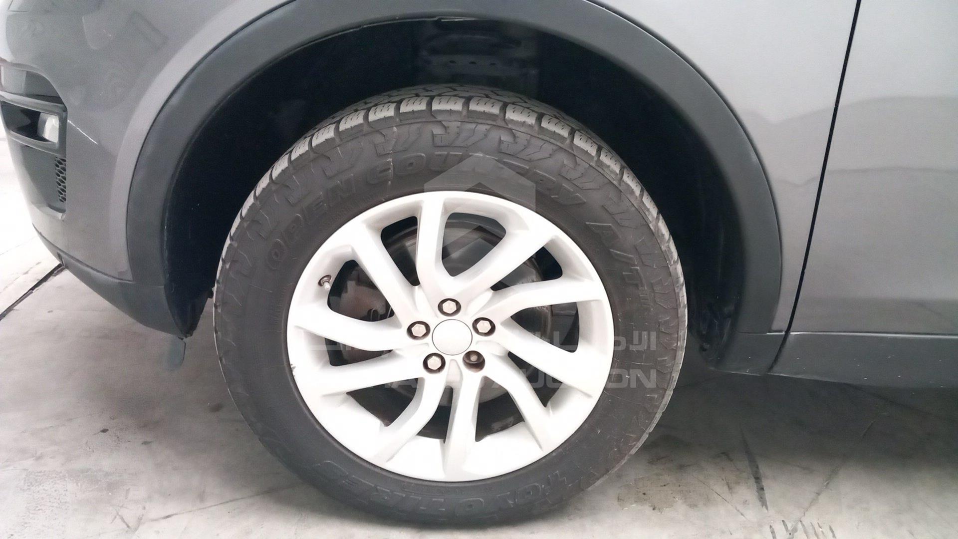 2016 LAND ROVER DISCOVERY VIN: SALCR2BG0GH593484