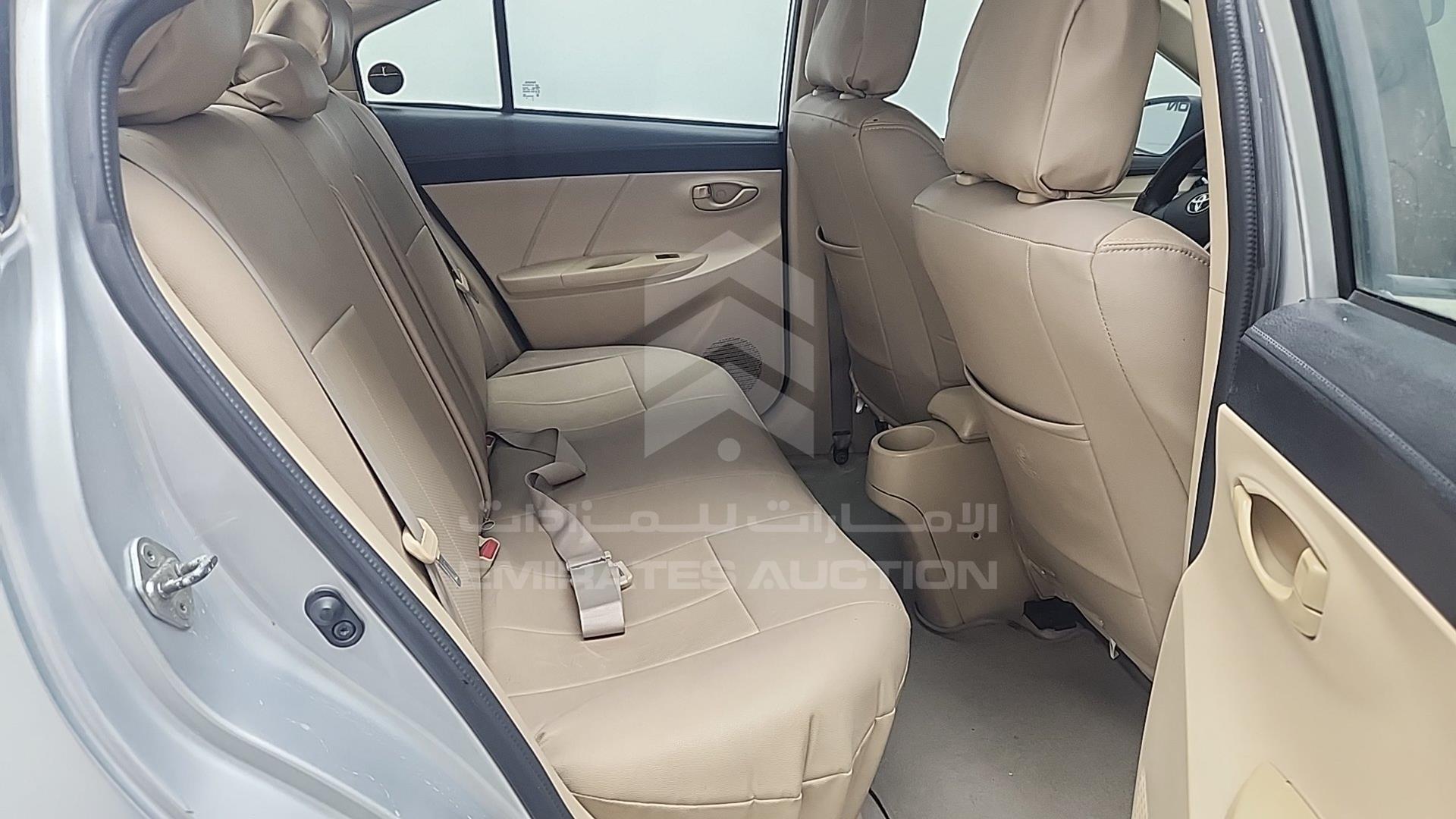 2015 TOYOTA YARIS VIN: MHFBT9F38F6037670
