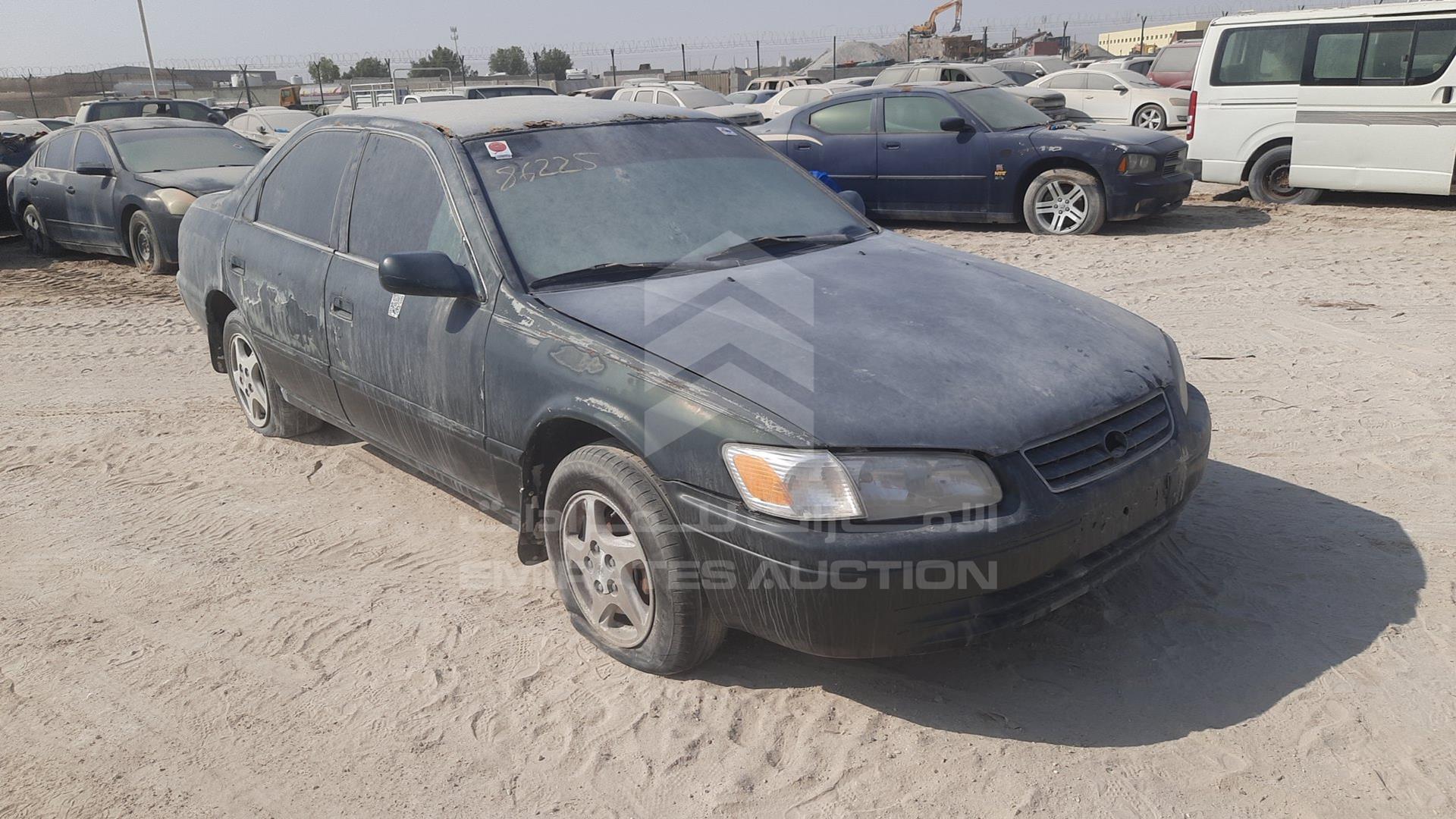 2001 TOYOTA CAMRY VIN: 4T1BG22K91U101820