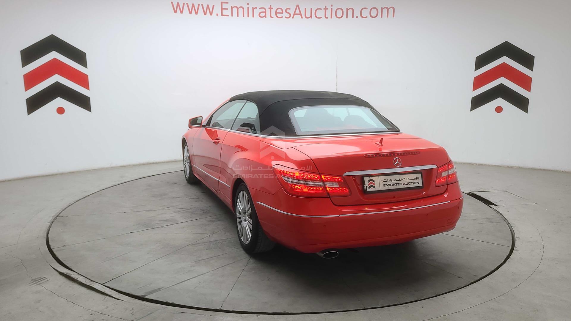 2011 MERCEDES E200 VIN: WDD2074481F114665