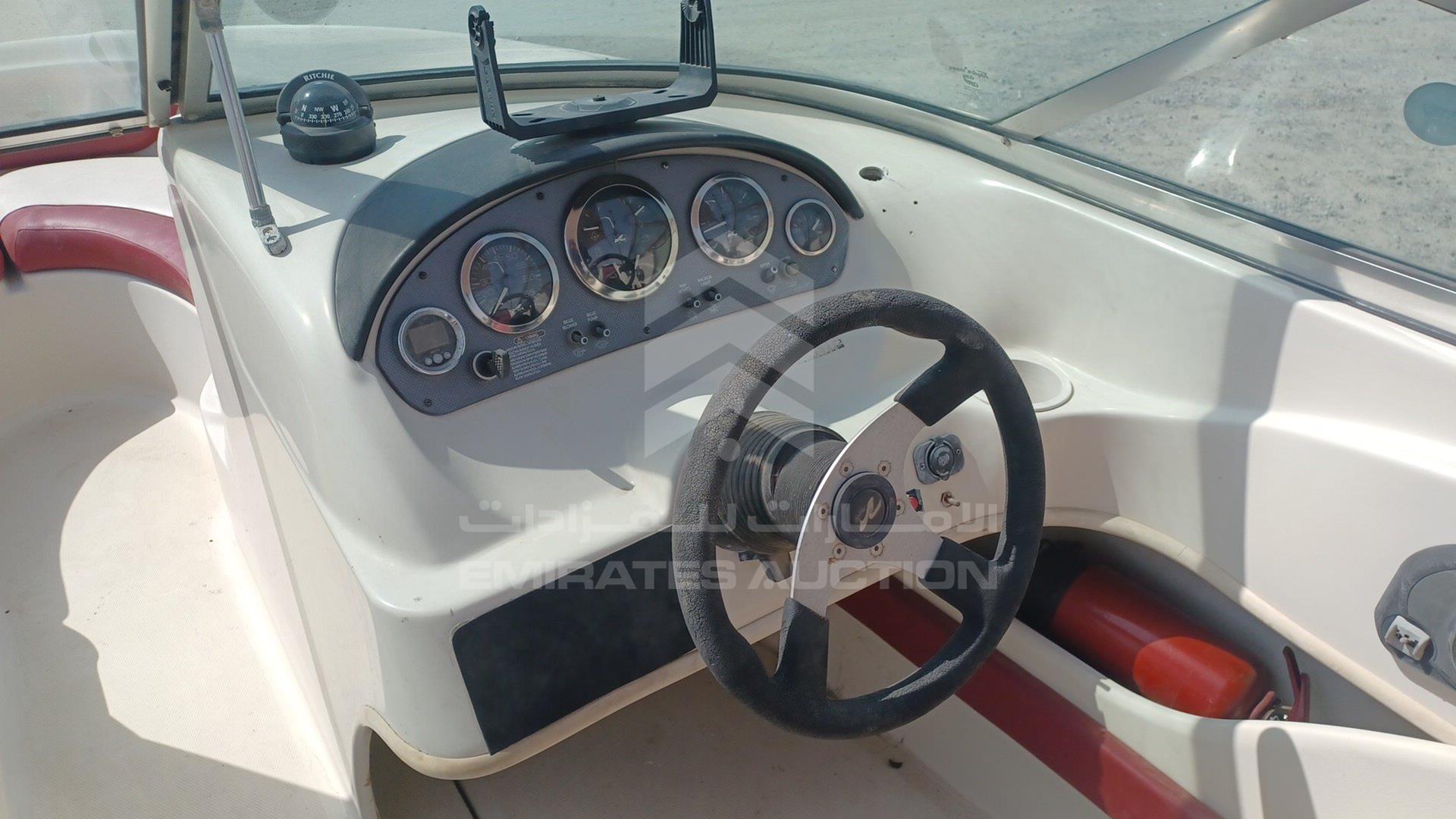 0 BOAT + TROLLEY --- VIN: US-SERV21771809