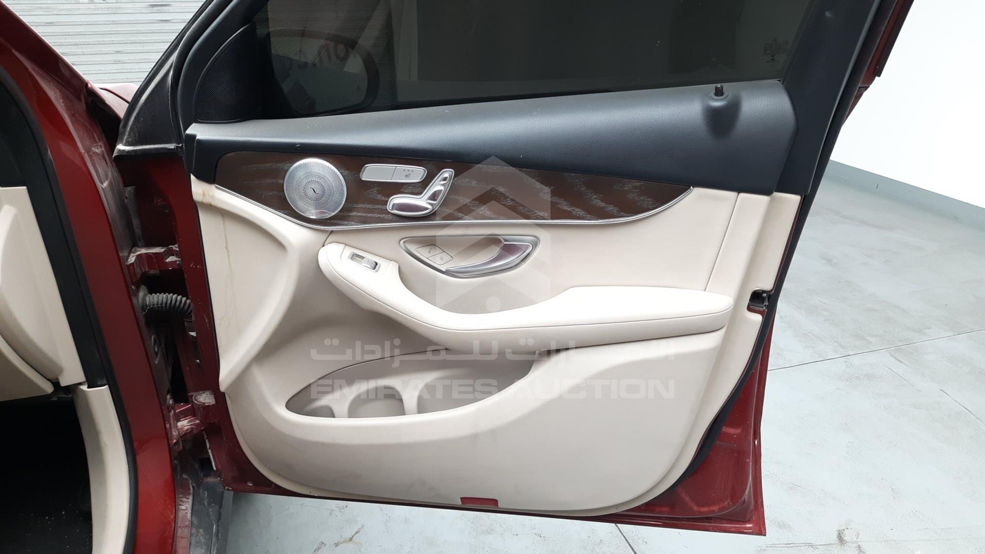 2018 MERCEDES GLC 300 VIN: WDC0G4KB5JV101017