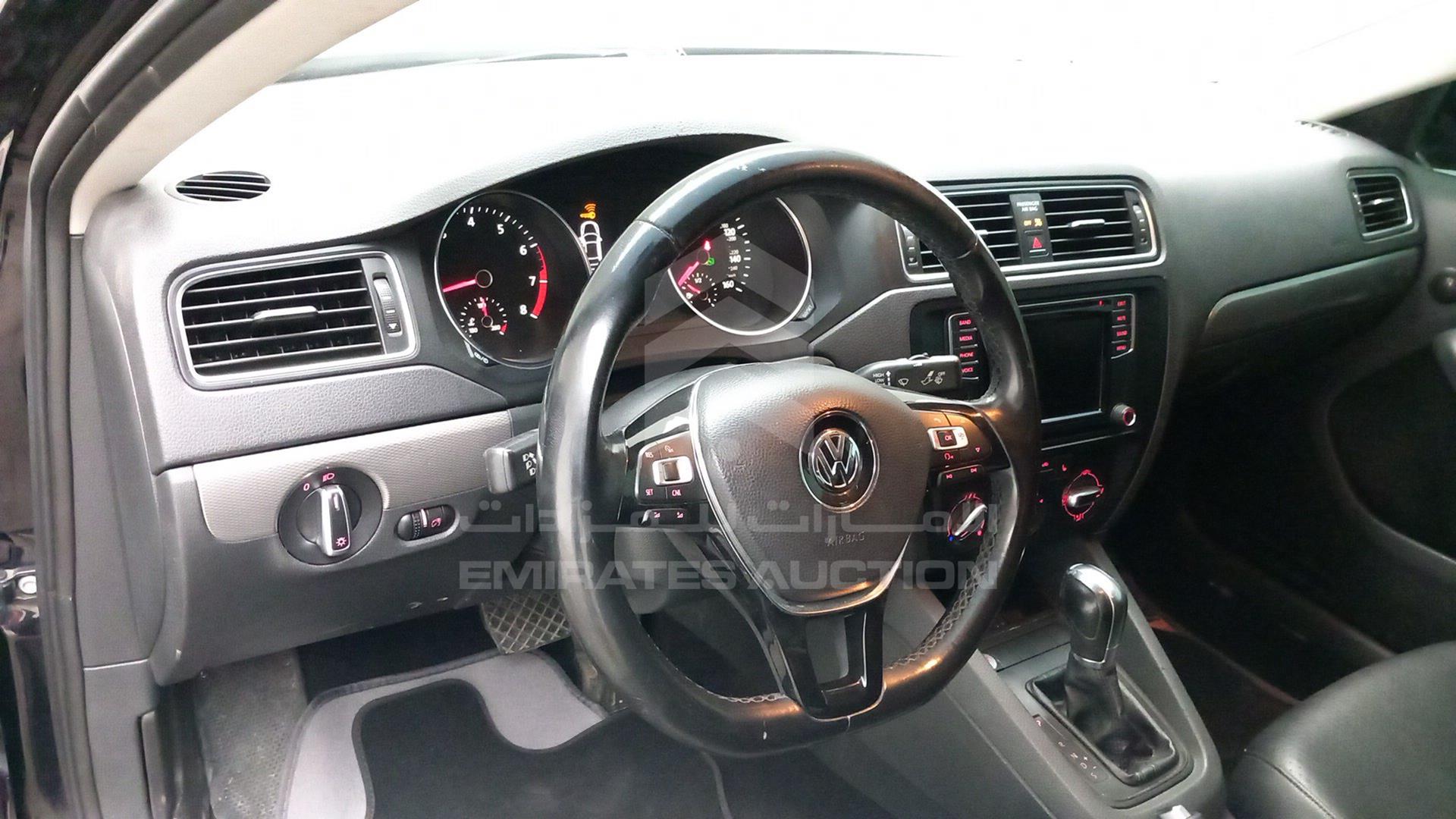 2017 VOLKSWAGEN JETTA VIN: 3VWDB7AJ2HM282790