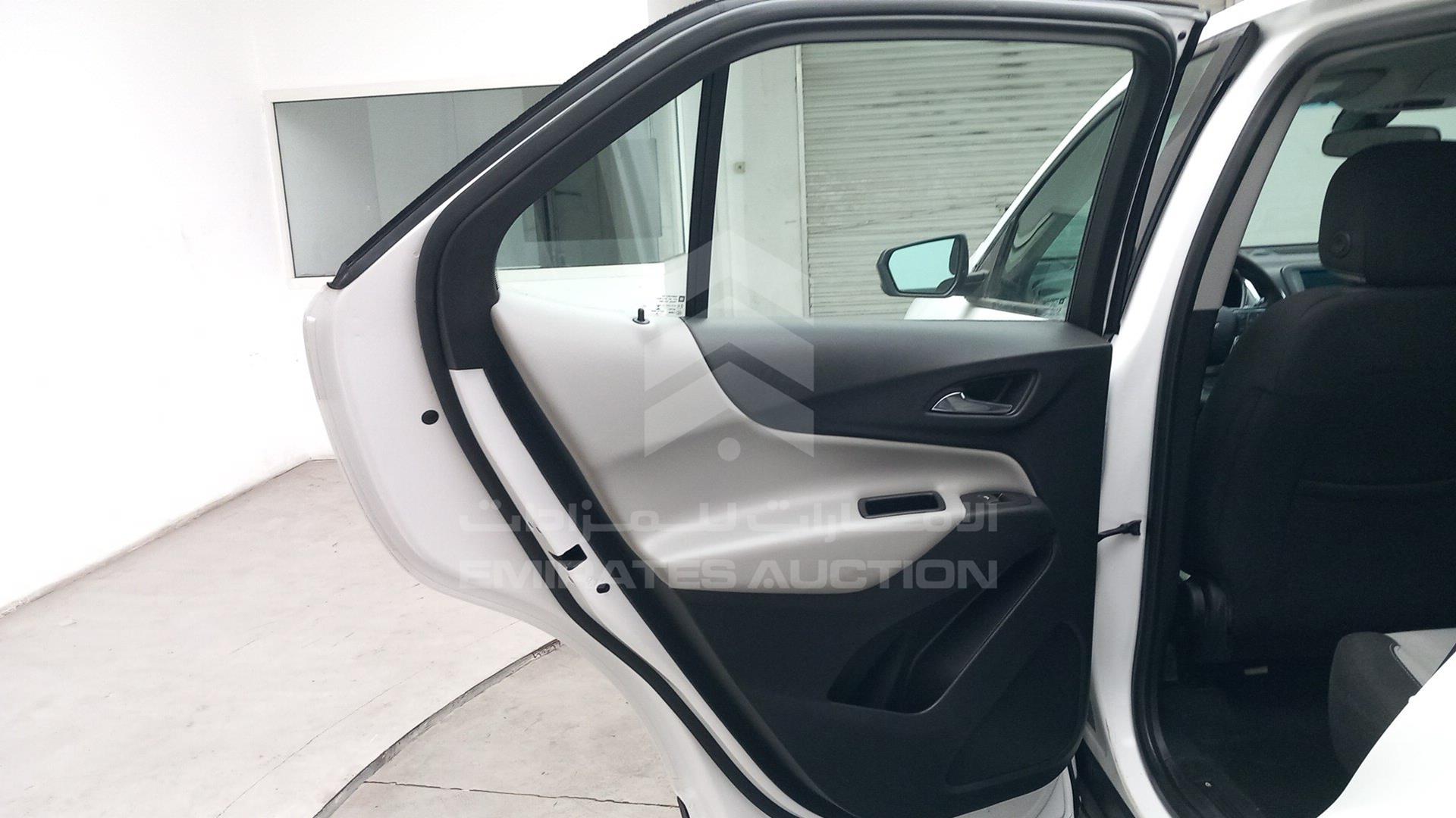 2019 CHEVROLET EQUINOX VIN: 2GNAXHEV4K6100686